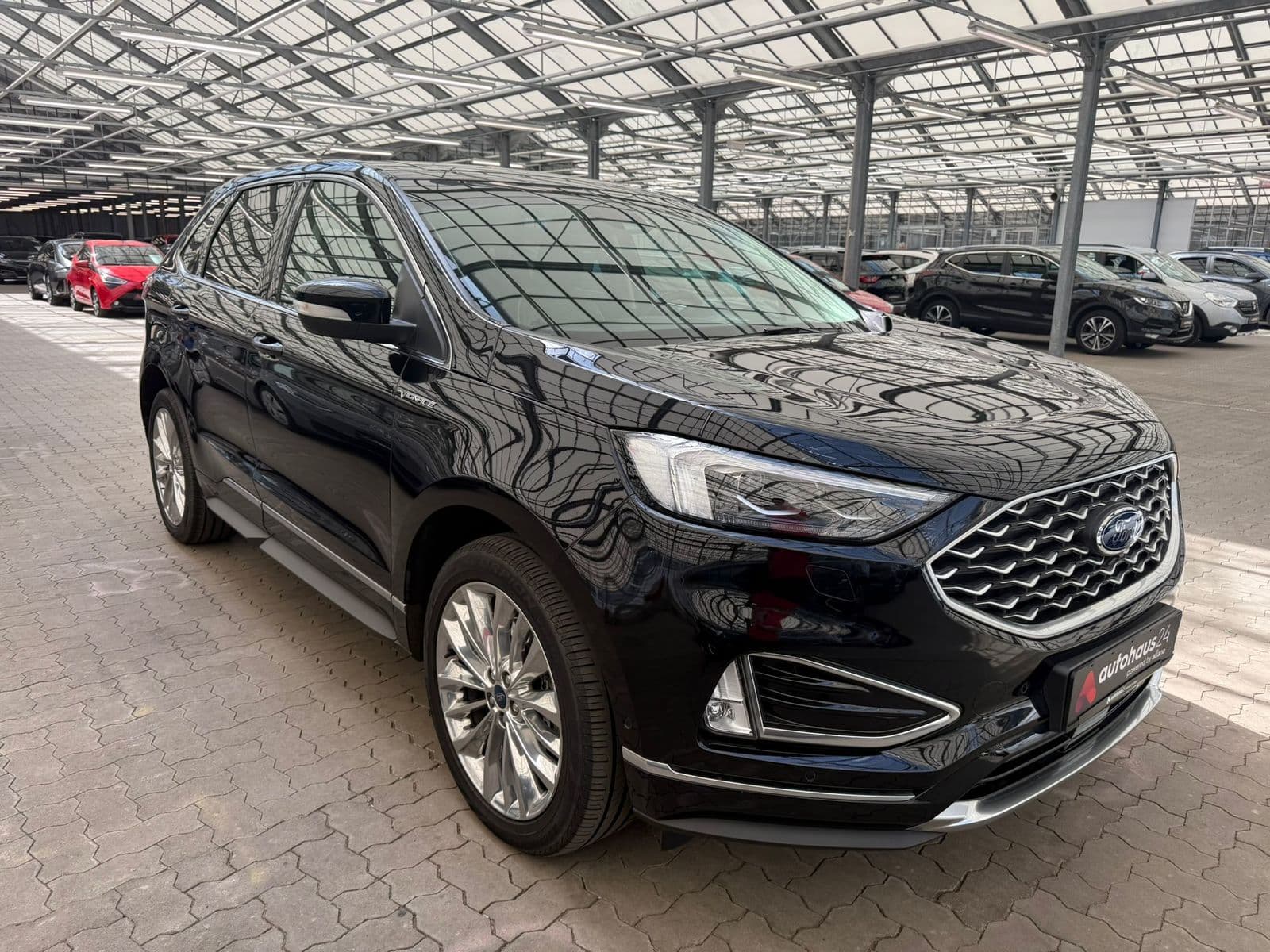 Ford Edge SUV / Crossover / Geländewagen FORD Edge 2,0 l EcoBlue Bi-Turbo 4x4 VIGNALE Autom Sports Utility Vehicle