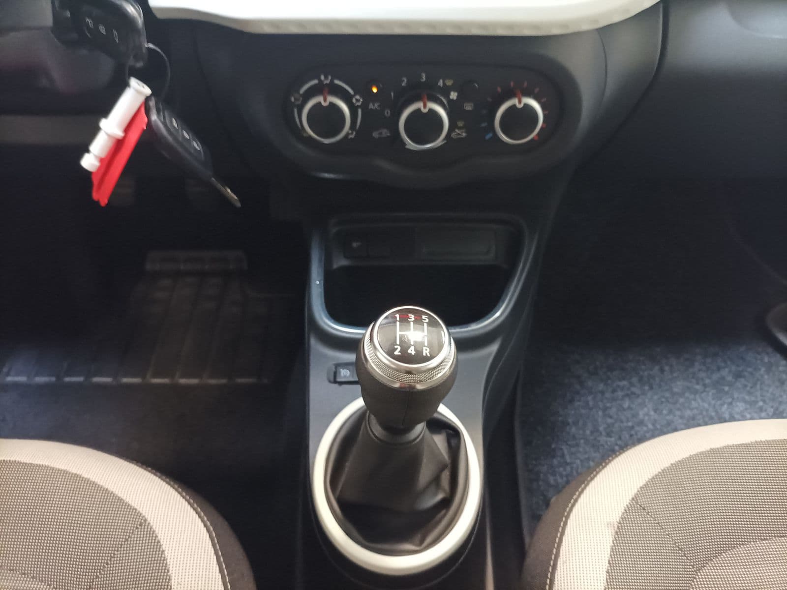 Renault Twingo Limousine Twingo 1.0 SCe 75 Limited (EURO 6d-TEMP) #14