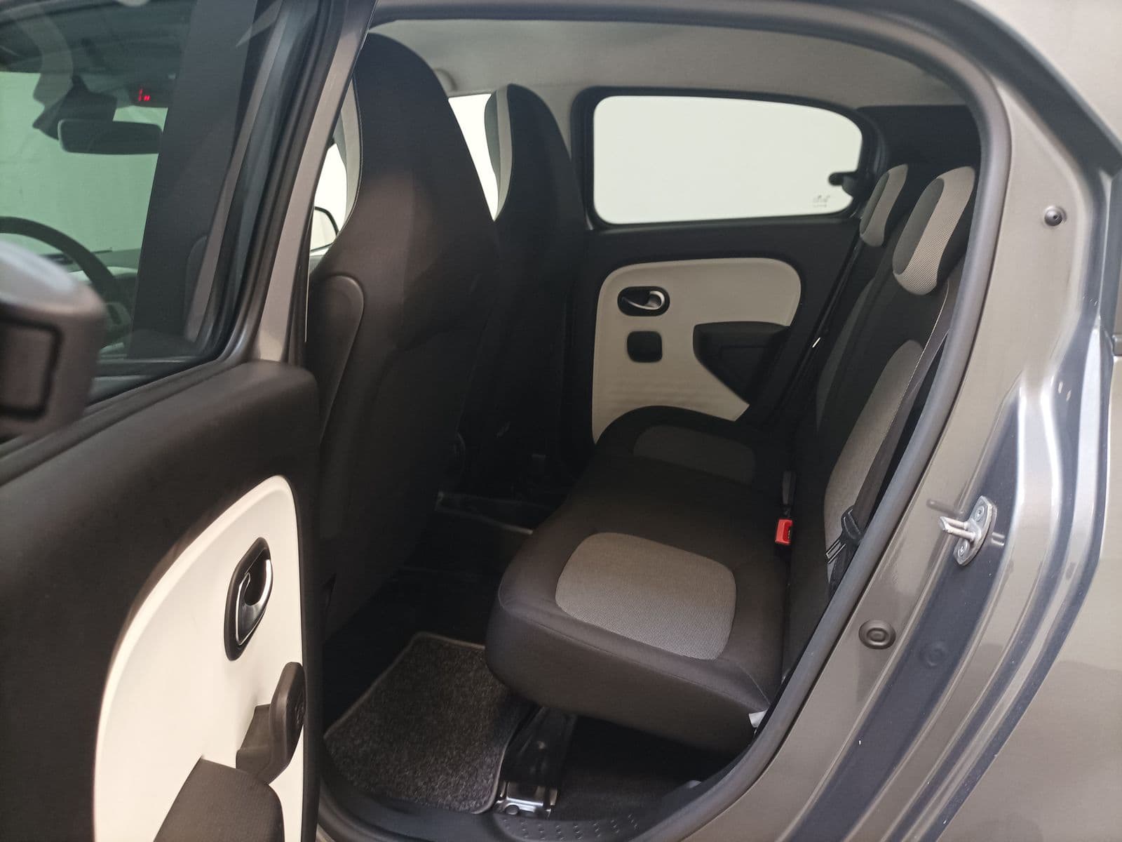 Renault Twingo Limousine Twingo 1.0 SCe 75 Limited (EURO 6d-TEMP) #18