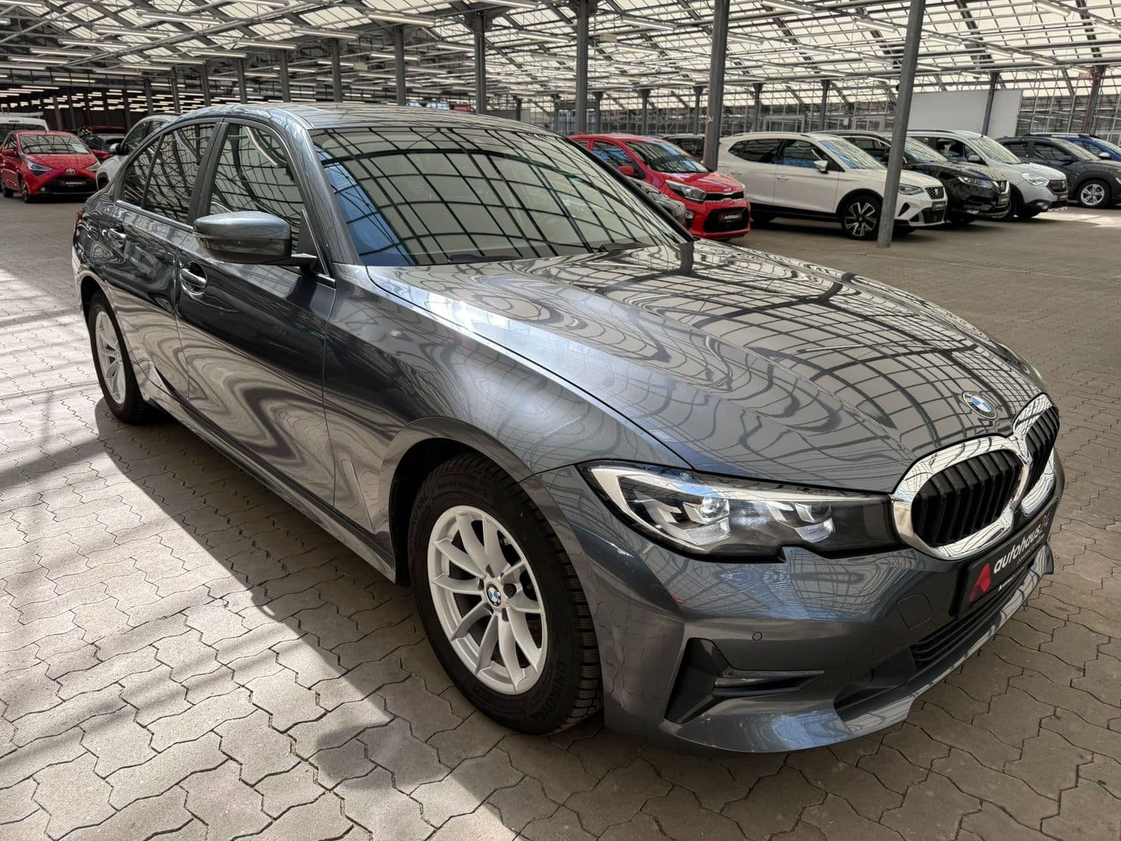 BMW 3er-Reihe Limousine BMW 3er-Reihe 318d Limousine