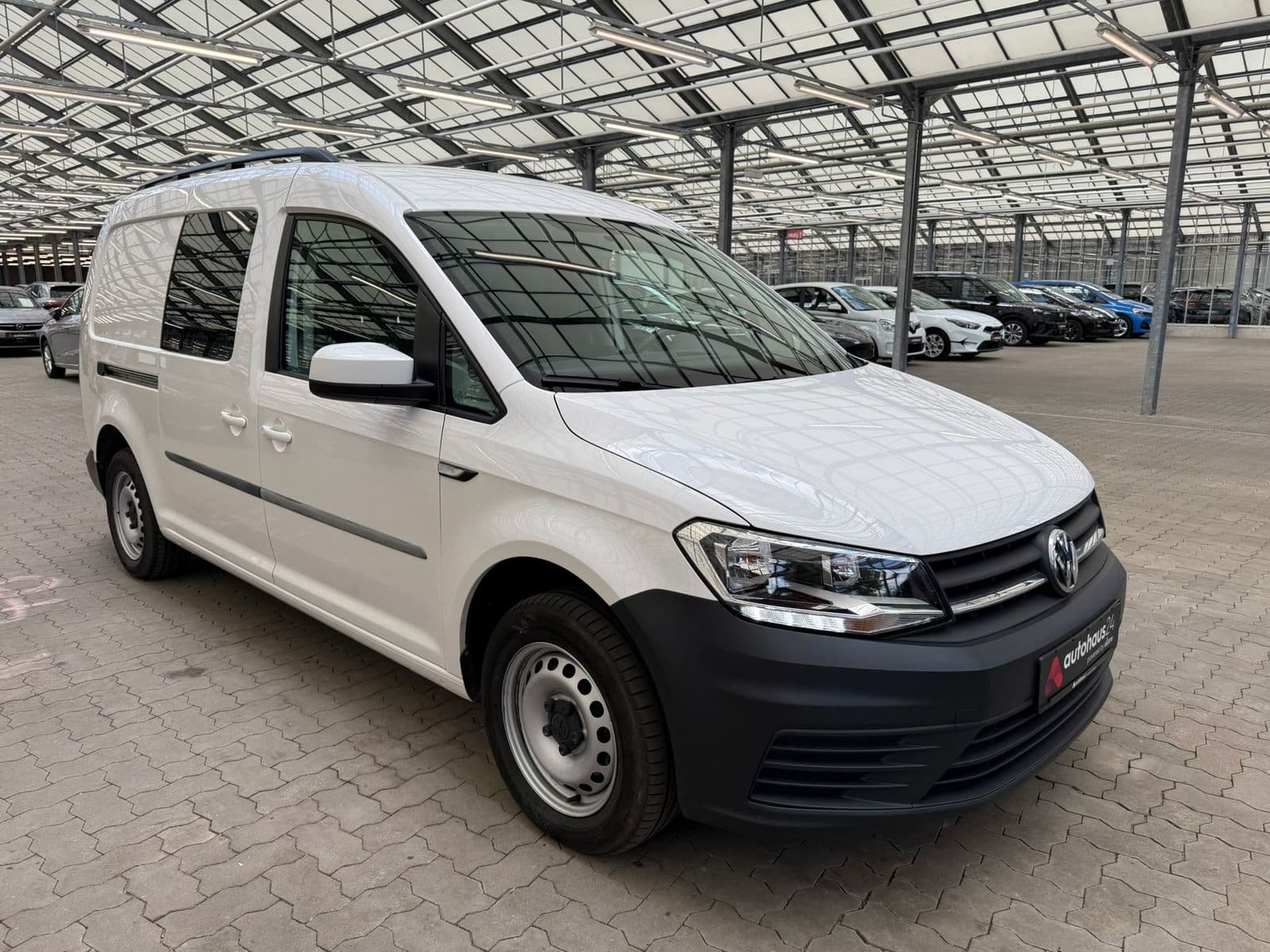 Volkswagen Caddy Transporter VOLKSWAGEN Caddy 2,0-l-TDI 75kW BMT Maxi Trendline Kasten-Lieferwagen #1
