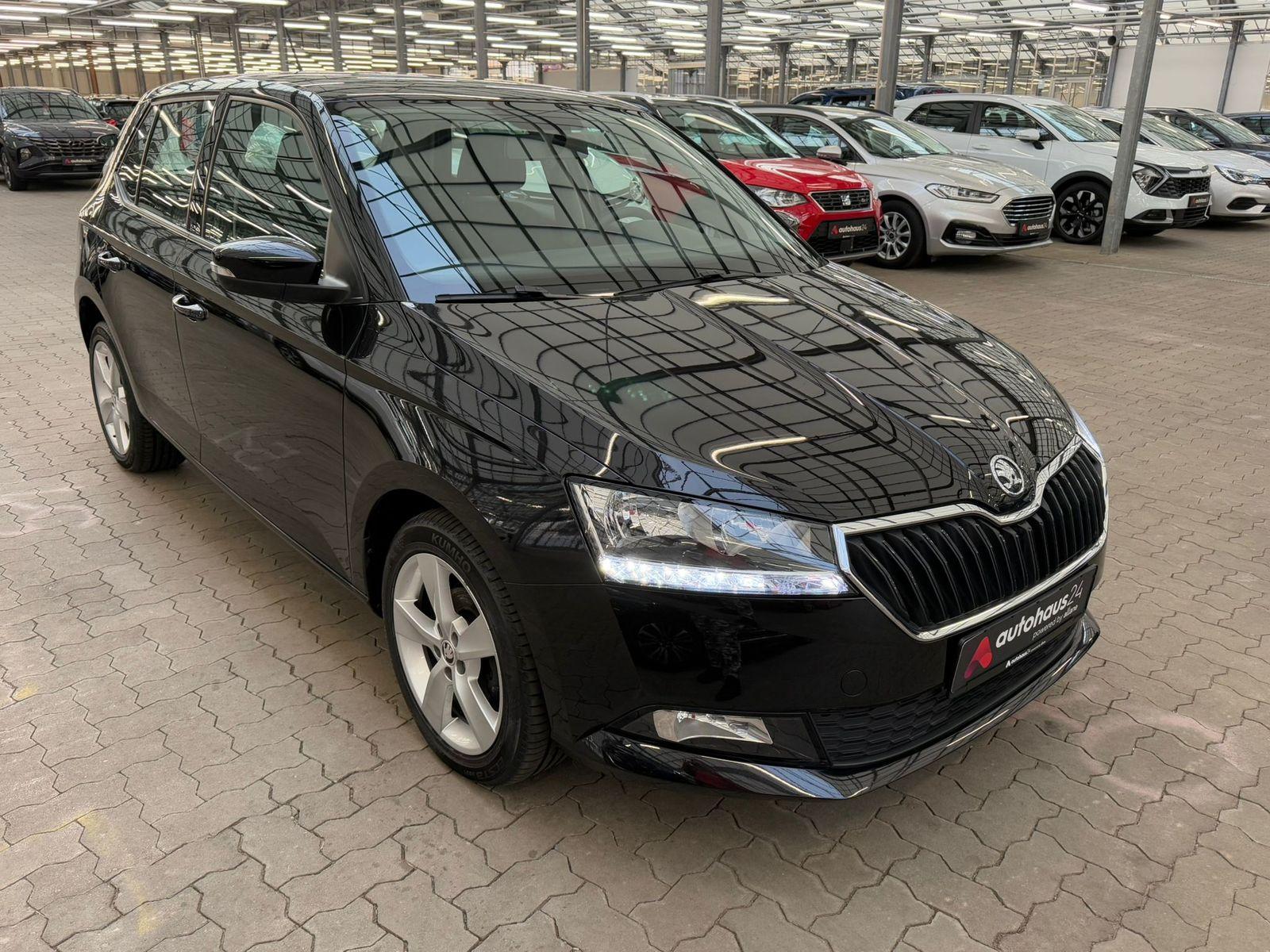 ŠKODA Fabia Limousine SKODA Fabia 1.0l MPI 44kW COOL PLUS Schräghecklimousine