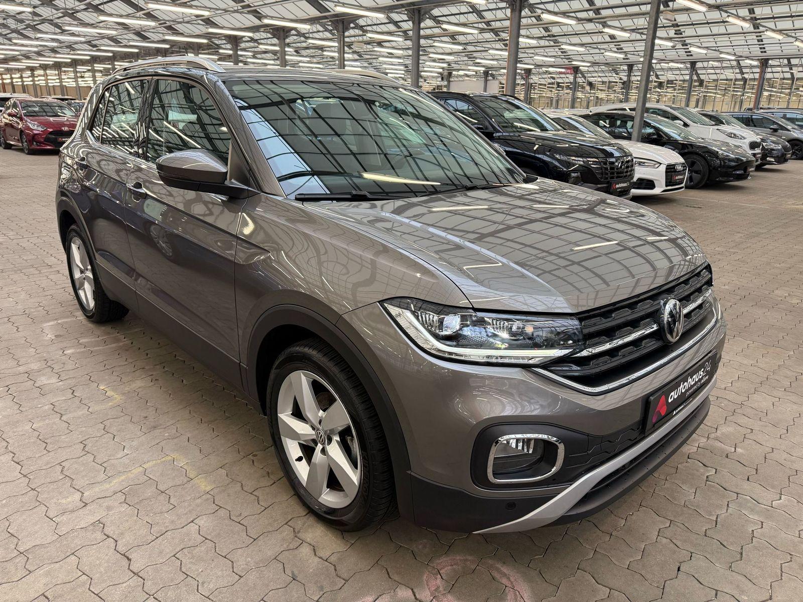 Volkswagen T-Cross SUV / Crossover / Geländewagen VOLKSWAGEN T-Cross 1.0 TSI OPF 85kW DSG Style Sports Utility Vehicle