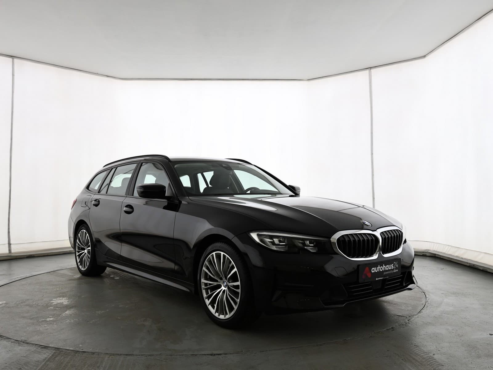 BMW 3er-Reihe Kombi BMW 3er-Reihe 320d xDrive Touring Automatic Kombi #1