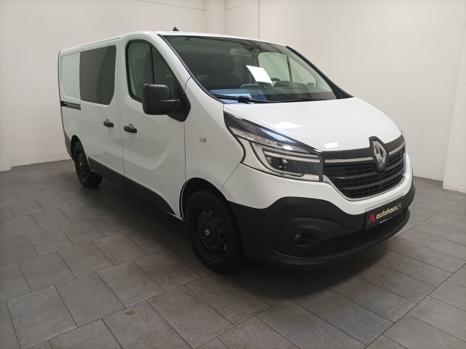 Renault Trafic Transporter RENAULT Trafic L1H1 2.0 ENERGY dCi 145 3,0t Komfort Kastenwagen #1