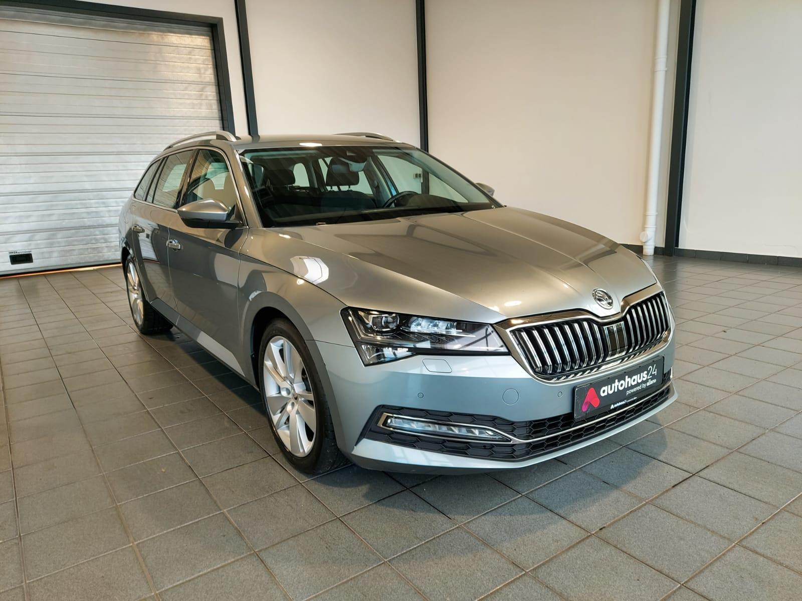 ŠKODA Superb Kombi SKODA Superb 2.0 TSI 140kW DSG STYLE COMBI Kombi