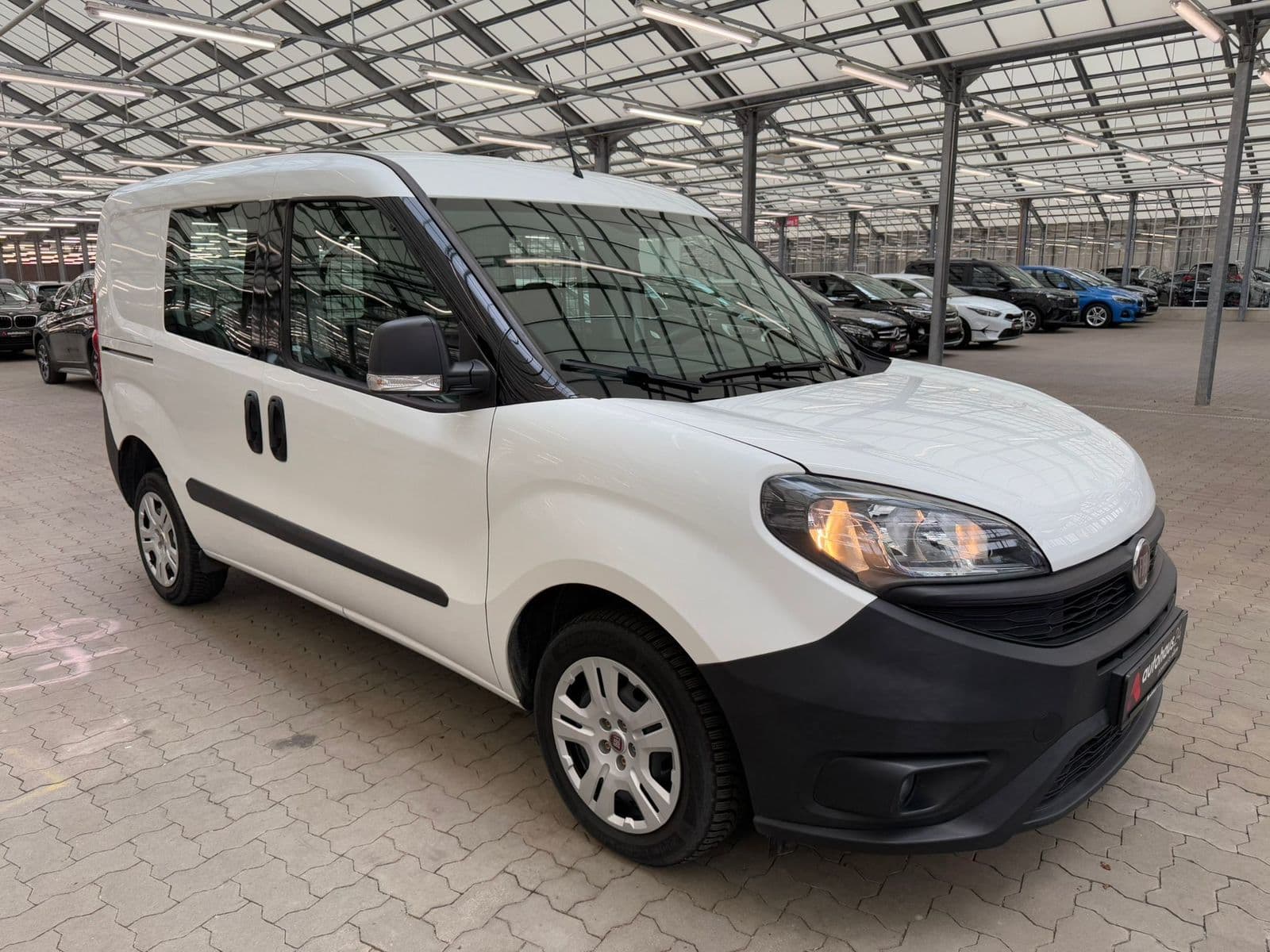 Fiat Doblò Transporter FIAT Doblò Cargo 1.6 Multijet 16V SX Kasten-Lieferwagen #1