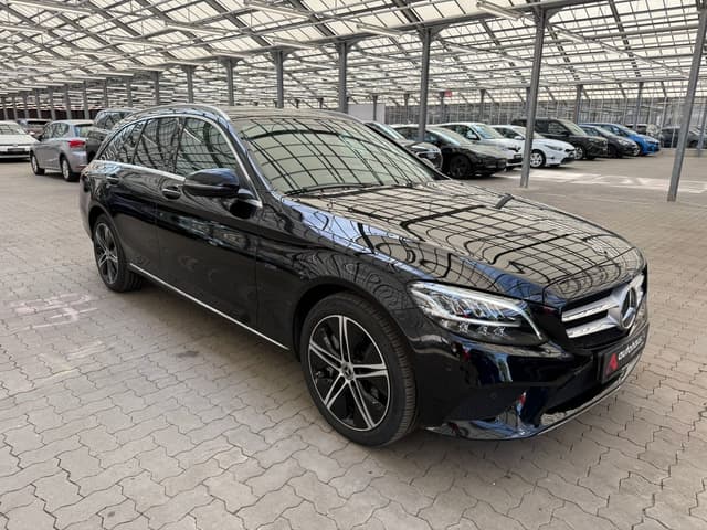 Mercedes Benz C-Klasse 118729