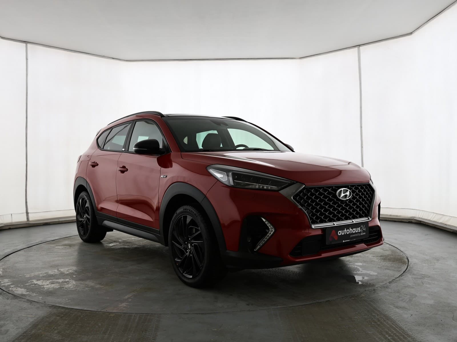Hyundai Tucson SUV / Crossover / Geländewagen HYUNDAI Tucson 1.6 T-GDI N Line 4WD Sports Utility Vehicle #1