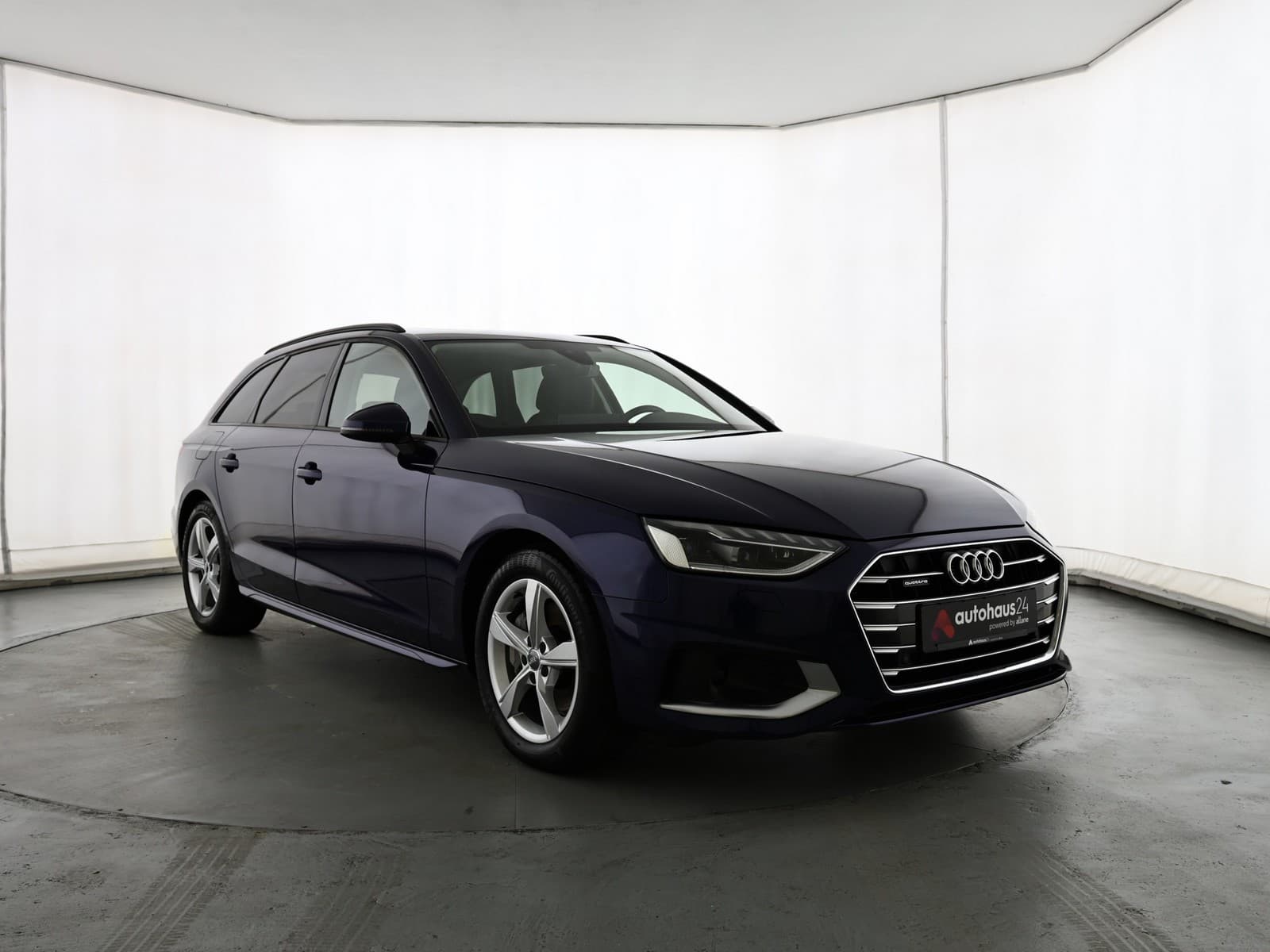 Audi A4 Kombi AUDI A4 40 TDI S tr. quattro advanced Avant Kombi #1