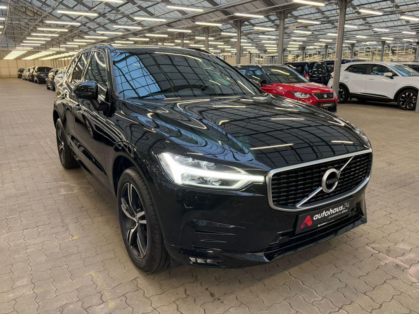 Volvo XC60 SUV / Crossover / Geländewagen VOLVO XC60 D4 R Design Geartronic Sports Utility Vehicle