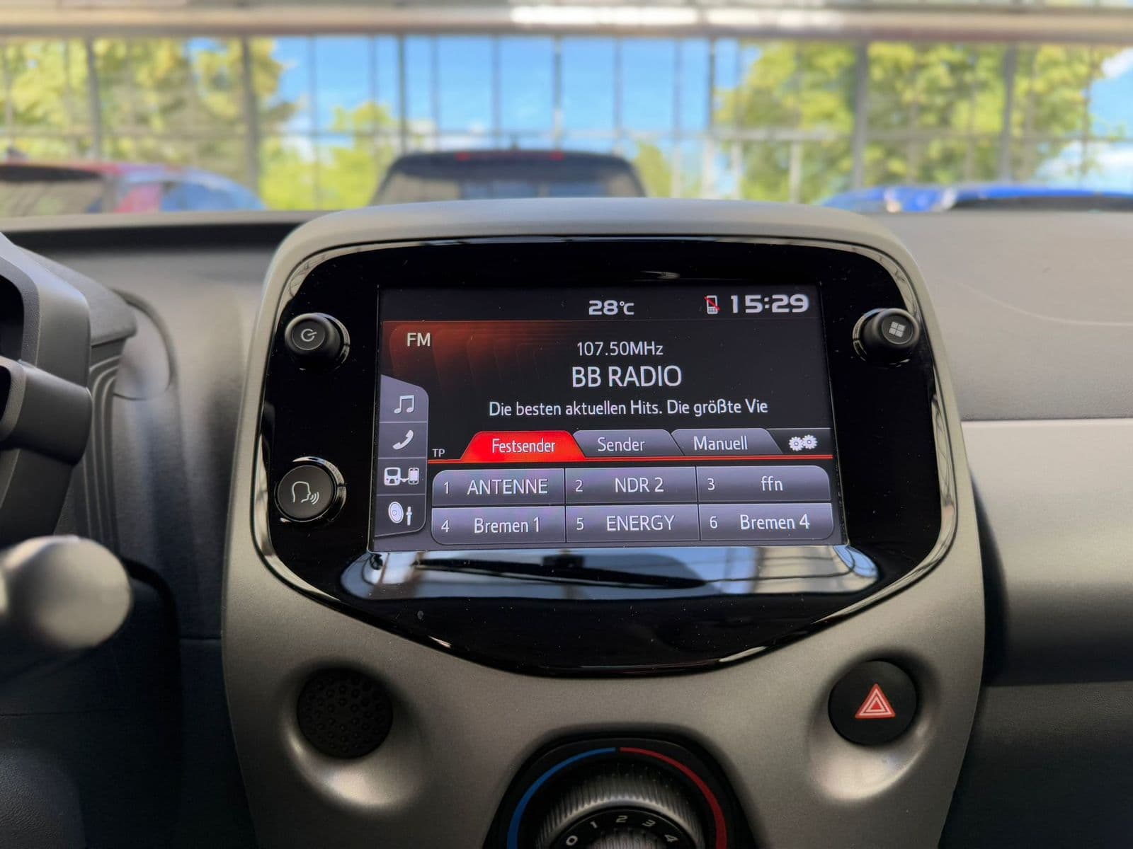 Toyota Aygo Kleinwagen Aygo 1.0 x-play club (EURO 6d-TEMP) #12