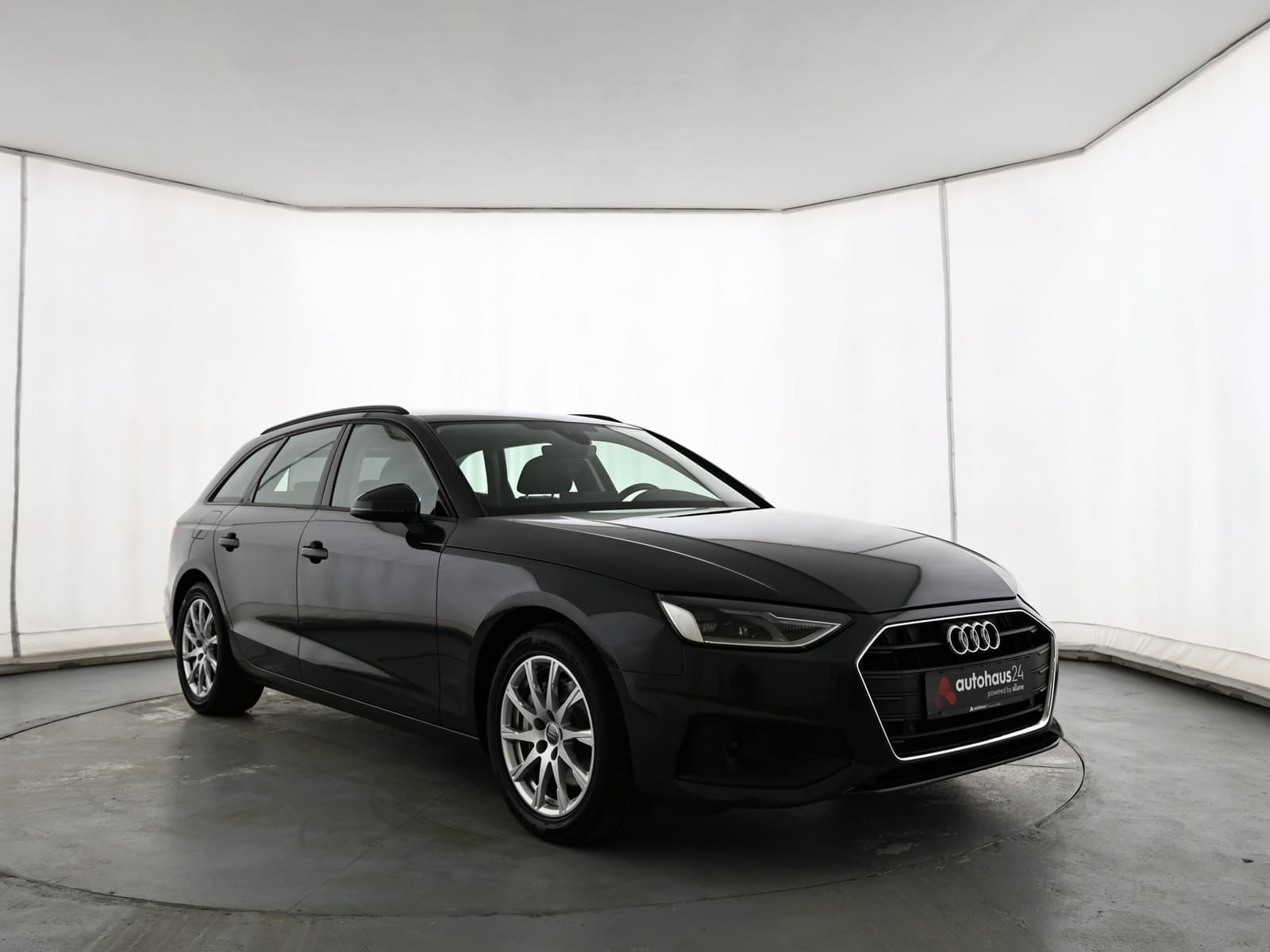 Audi A4 Kombi AUDI A4 40 TDI S tronic Avant Kombi #1