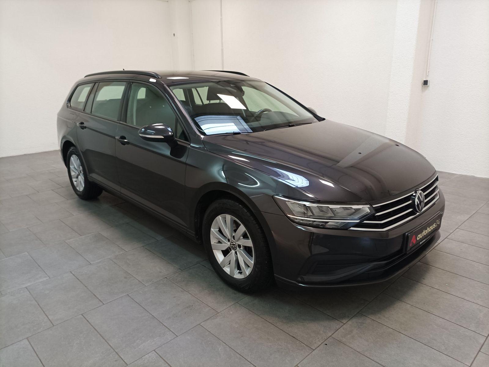 Volkswagen Passat Kombi VOLKSWAGEN Passat 2.0 TDI SCR Conceptline Variant Kombi