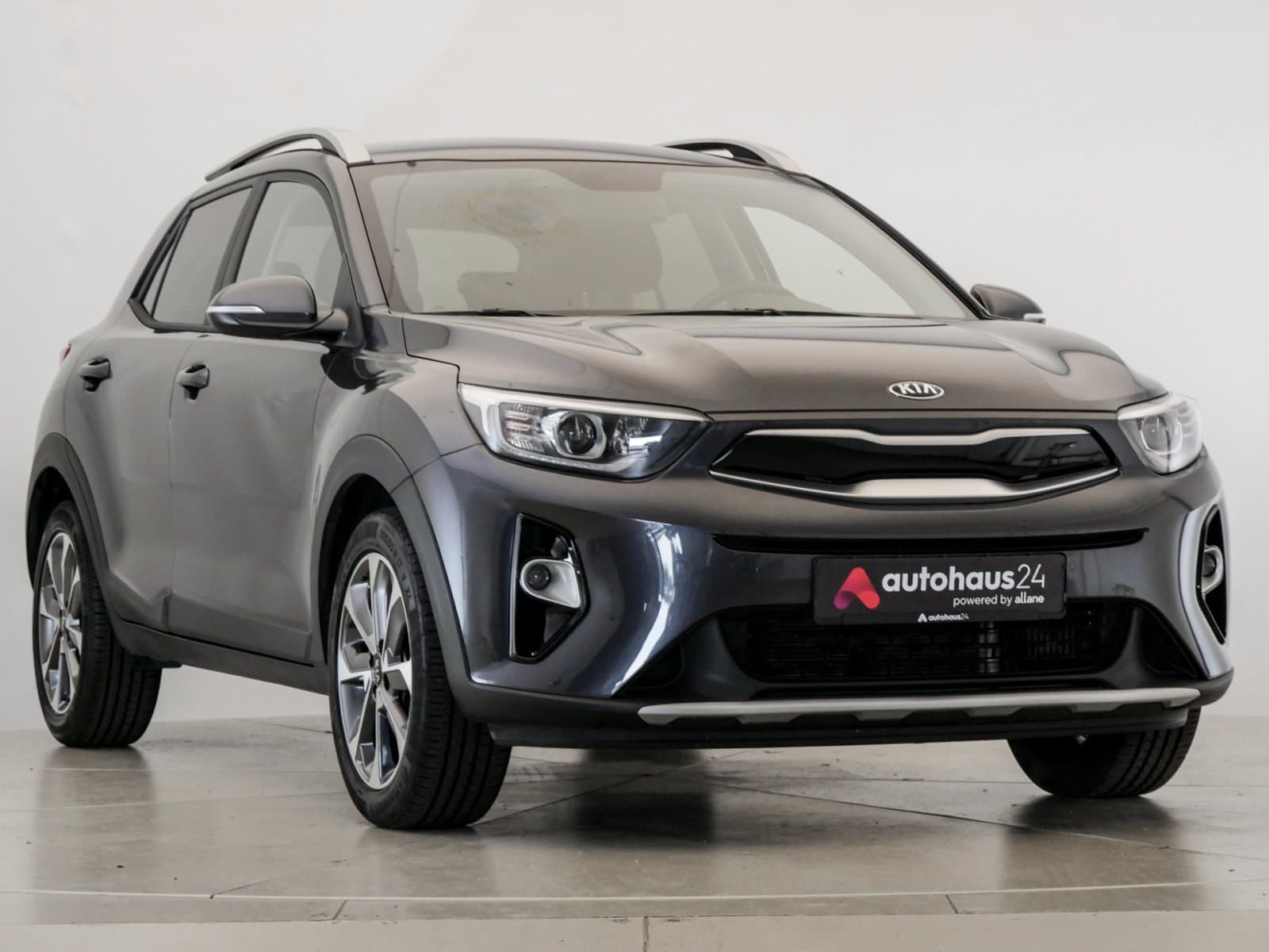 Kia Stonic SUV / Crossover / Geländewagen KIA Stonic 1.0 T-GDI 100 Vision Sports Utility Vehicle #1