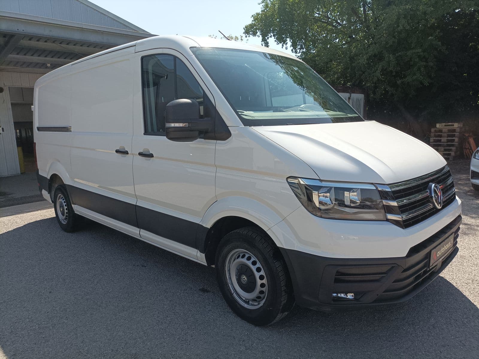 Volkswagen Crafter Transporter VOLKSWAGEN Crafter 30 2,0TDI 75kW mittel Trendline Kastenwagen #1