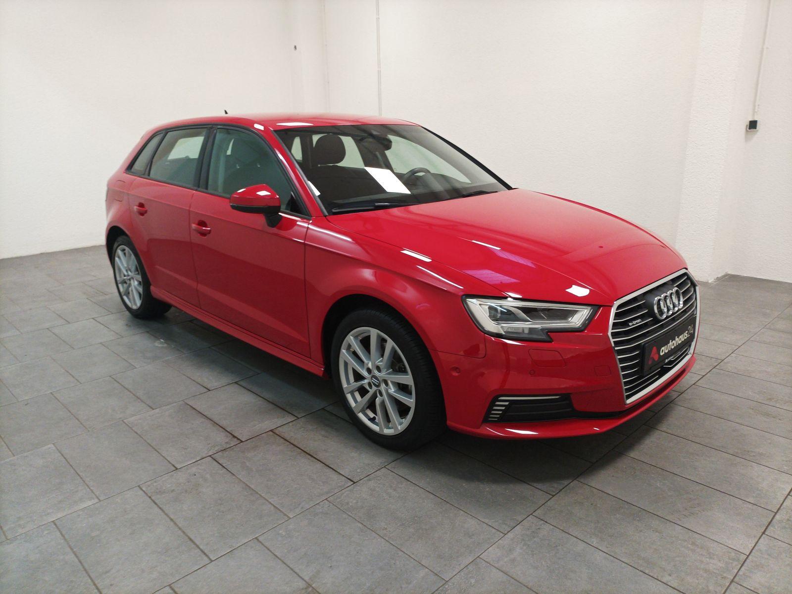 Audi A3 Limousine AUDI A3 40 e-tron S tronic Sportback Sportback