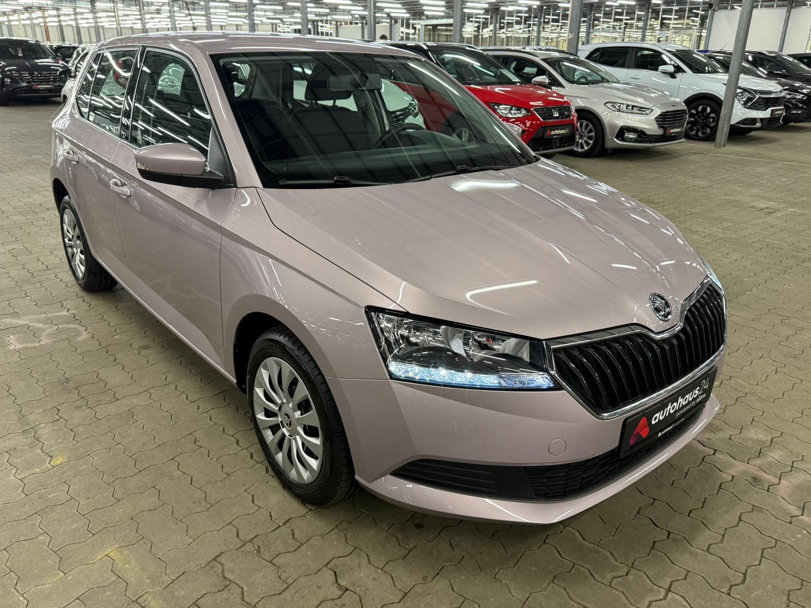 ŠKODA Fabia Limousine SKODA Fabia 1.0l MPI 44kW COOL PLUS Schräghecklimousine