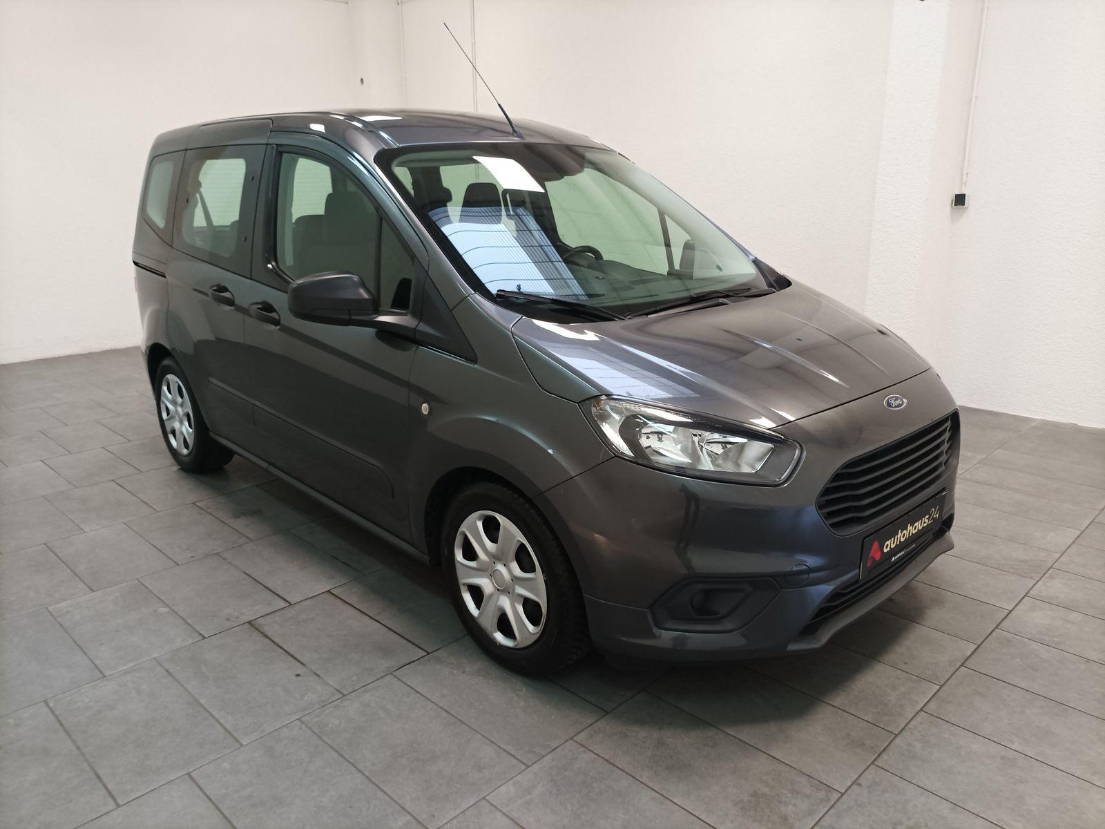 Ford Tourneo Kleinbus / Van FORD Tourneo Courier 1.5 TDCi 55kW Ambiente Kompaktvan