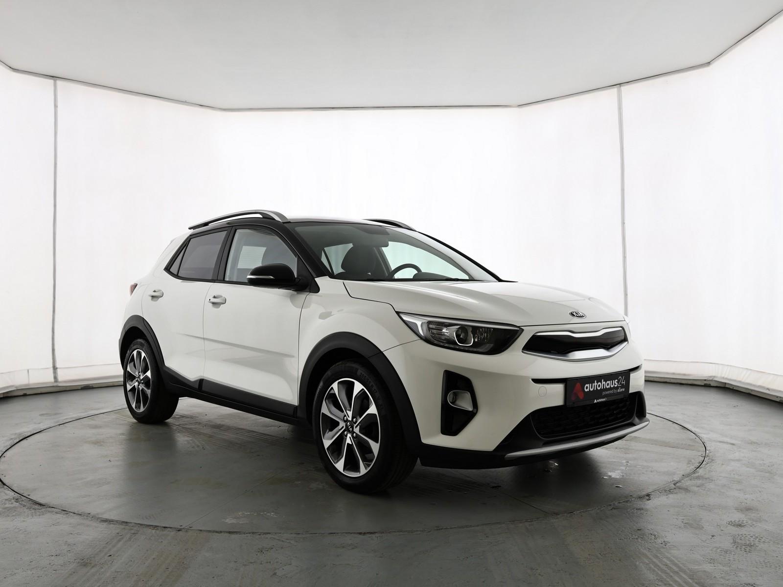 Kia Stonic SUV / Crossover / Geländewagen KIA Stonic 1.0 T-GDI 120 Dream-Team Edition DCT7 Sports Utility Vehicle