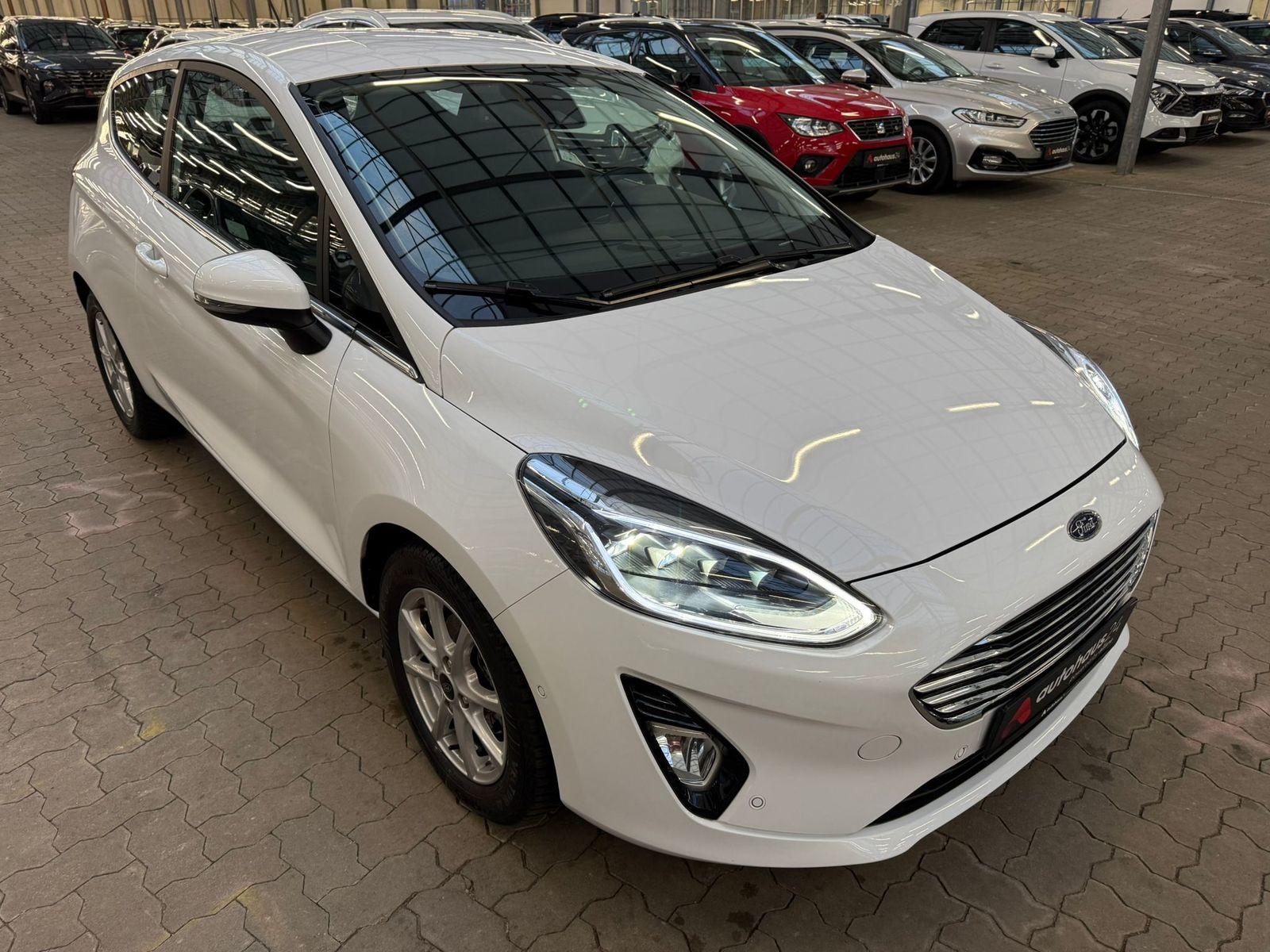 Ford Fiesta Limousine FORD Fiesta 1,0 EcoBoost 92kW Titanium X Automatik Schräghecklimousine