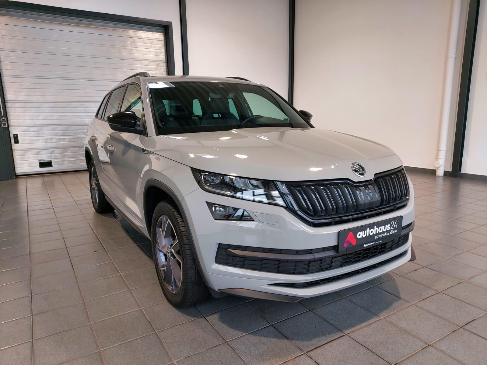 ŠKODA Kodiaq SUV / Crossover / Geländewagen SKODA Kodiaq 2.0 TSI DSG 4x4 SPORTLINE Sports Utility Vehicle