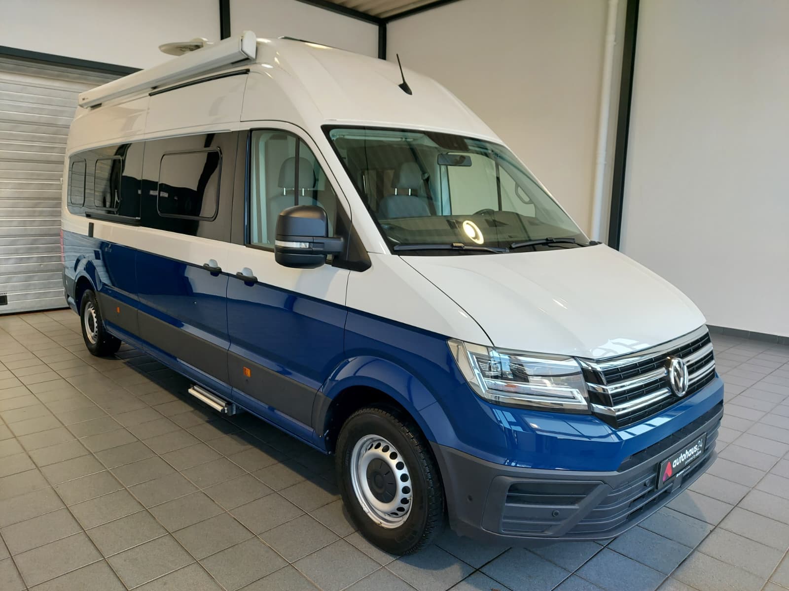 Volkswagen Crafter Kleinbus / Van VOLKSWAGEN Grand California 2,0 TDI 130kW 4MOTION Auto. 680 Campingbus #1
