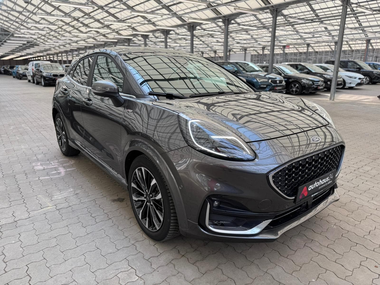 Ford Puma SUV / Crossover / Geländewagen FORD Puma 1,0 EcoBoost Hybrid 114kW ST-Line Vignal Sports Utility Vehicle #1