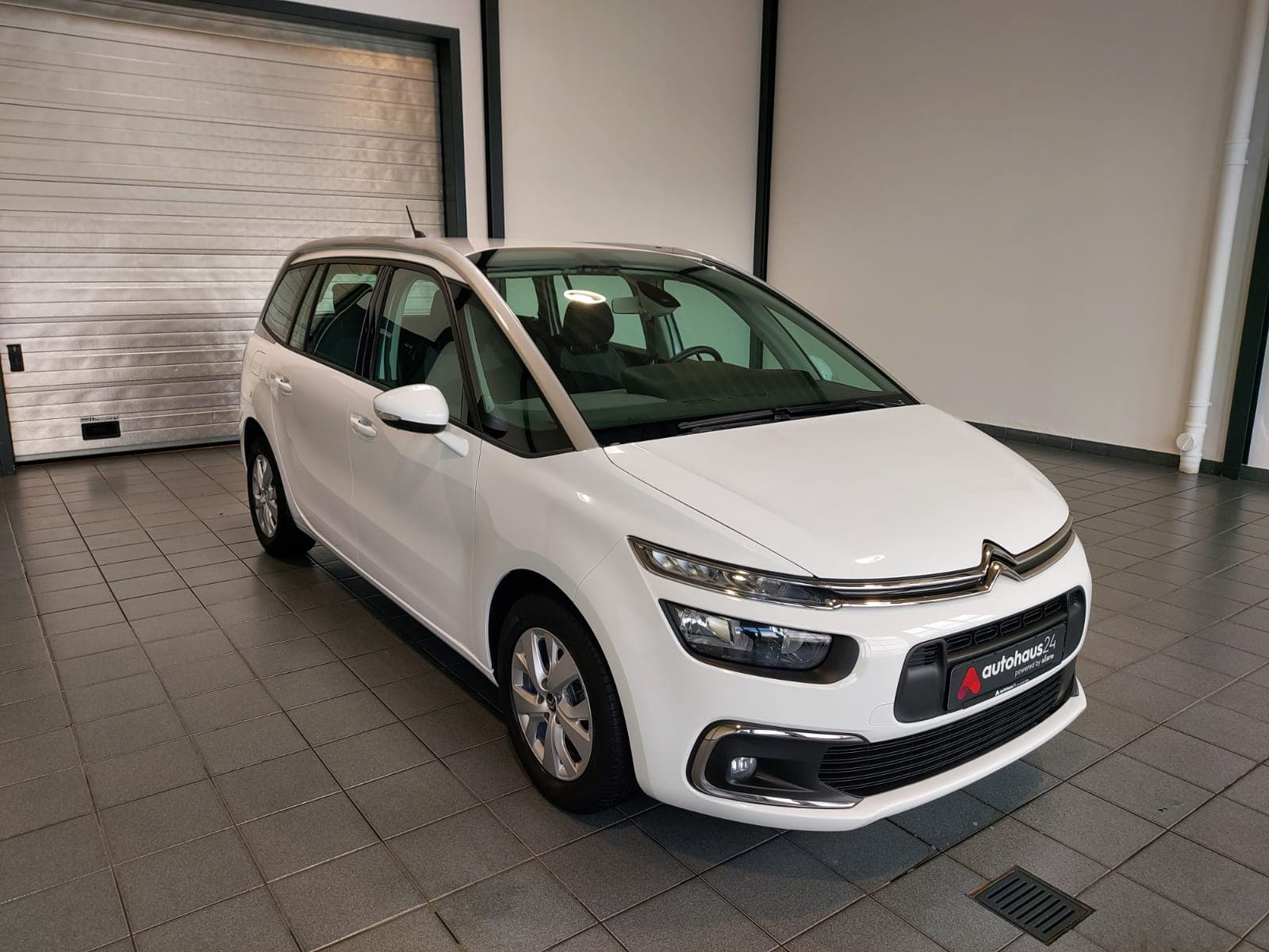 Citroën C4 Kleinbus / Van CITROEN Grand C4 Spacetourer PureTech 130 Stop&Start FEEL EAT8 Van