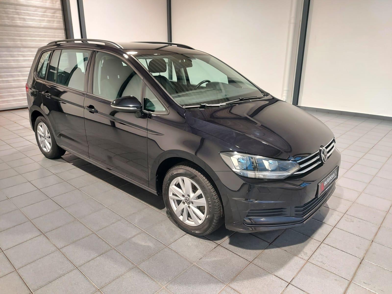 Volkswagen Touran Kleinbus / Van VOLKSWAGEN Touran 2.0 TDI SCR DSG Comfortline Kompaktvan