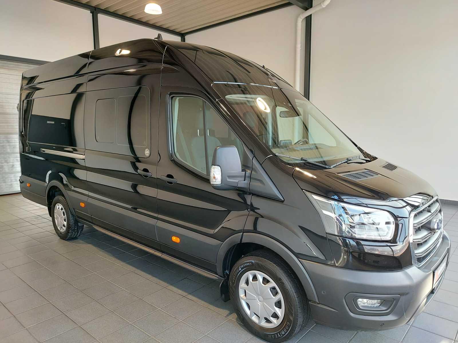 Ford Transit Transporter FORD Transit 350L4H3 2,0TDCi 125kW HEV Heck Trend DoK Kastenwagen