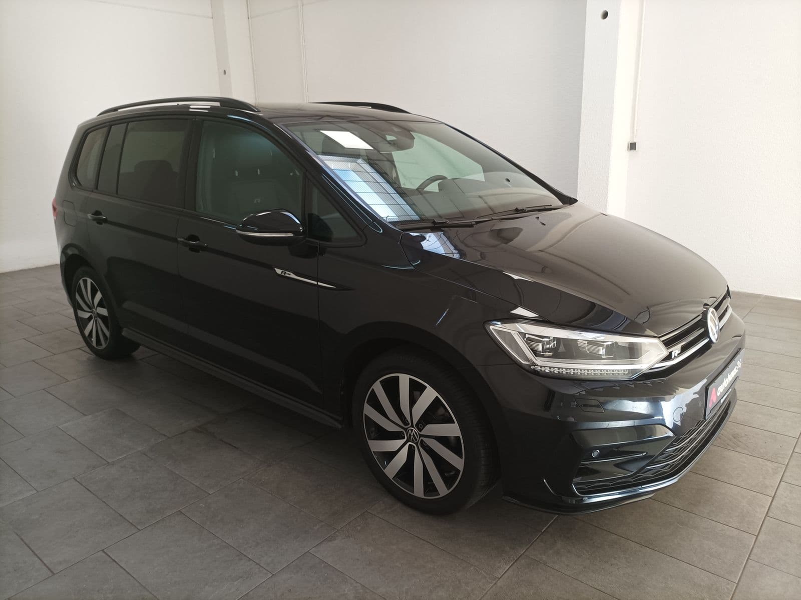 Volkswagen Touran Kleinbus / Van VOLKSWAGEN Touran 2.0 TDI SCR DSG Highline Kompaktvan