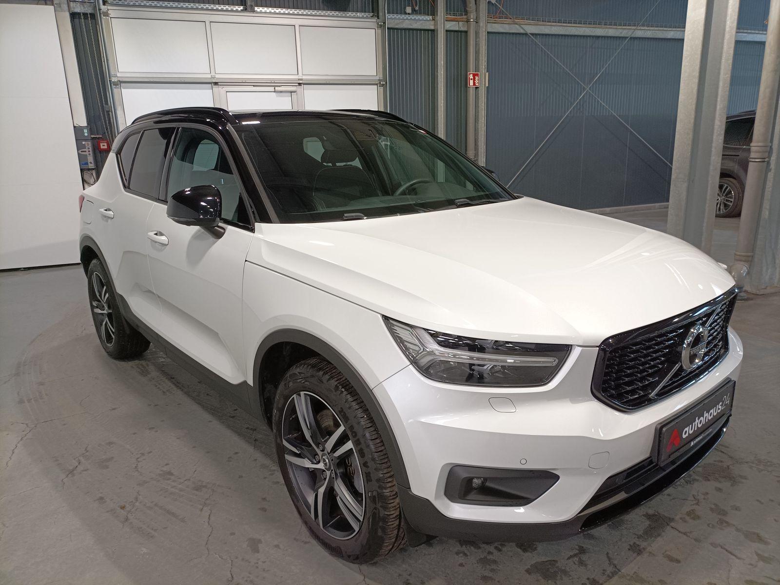 Volvo XC40 SUV / Crossover / Geländewagen VOLVO XC40 T5 Recharge R Design Sports Utility Vehicle