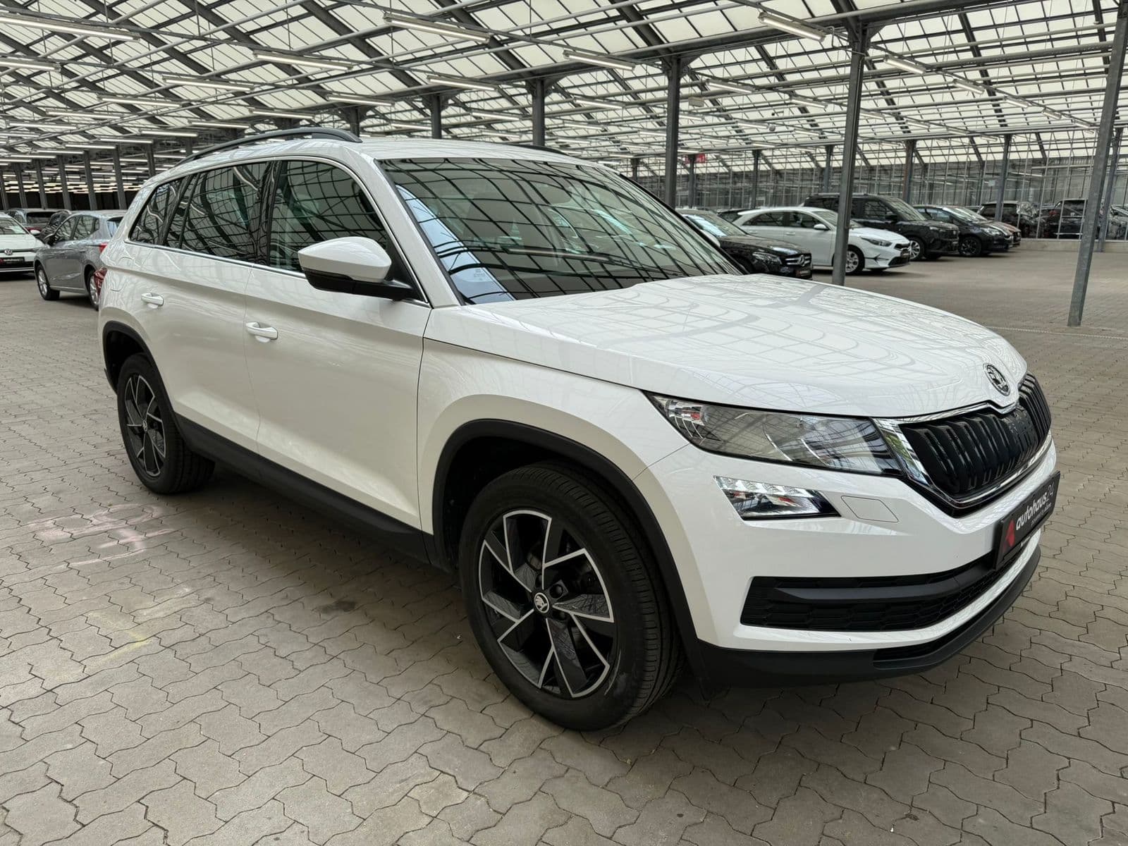 ŠKODA Kodiaq SUV / Crossover / Geländewagen SKODA Kodiaq 1.5 TSI ACT AMBITION Sports Utility Vehicle #1