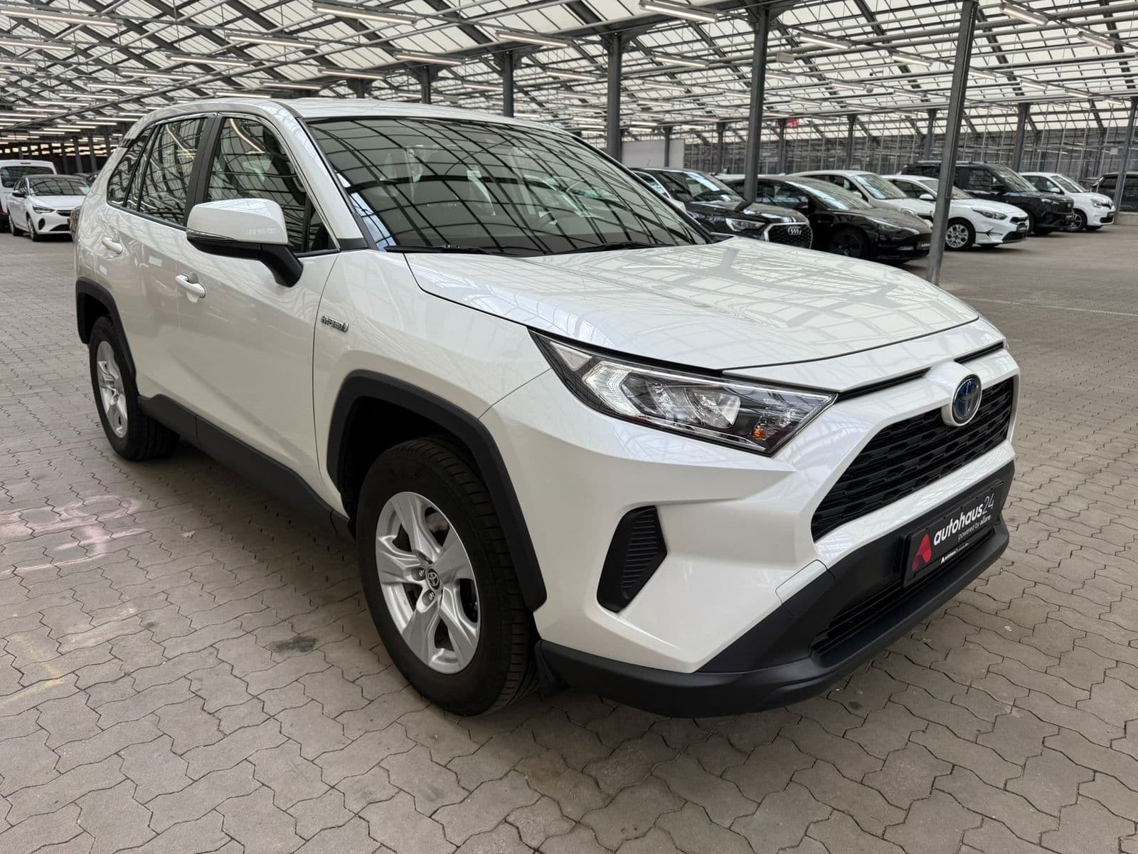 Toyota RAV4 SUV / Crossover / Geländewagen TOYOTA RAV4 2.5 Hybrid Auto Sports Utility Vehicle #1