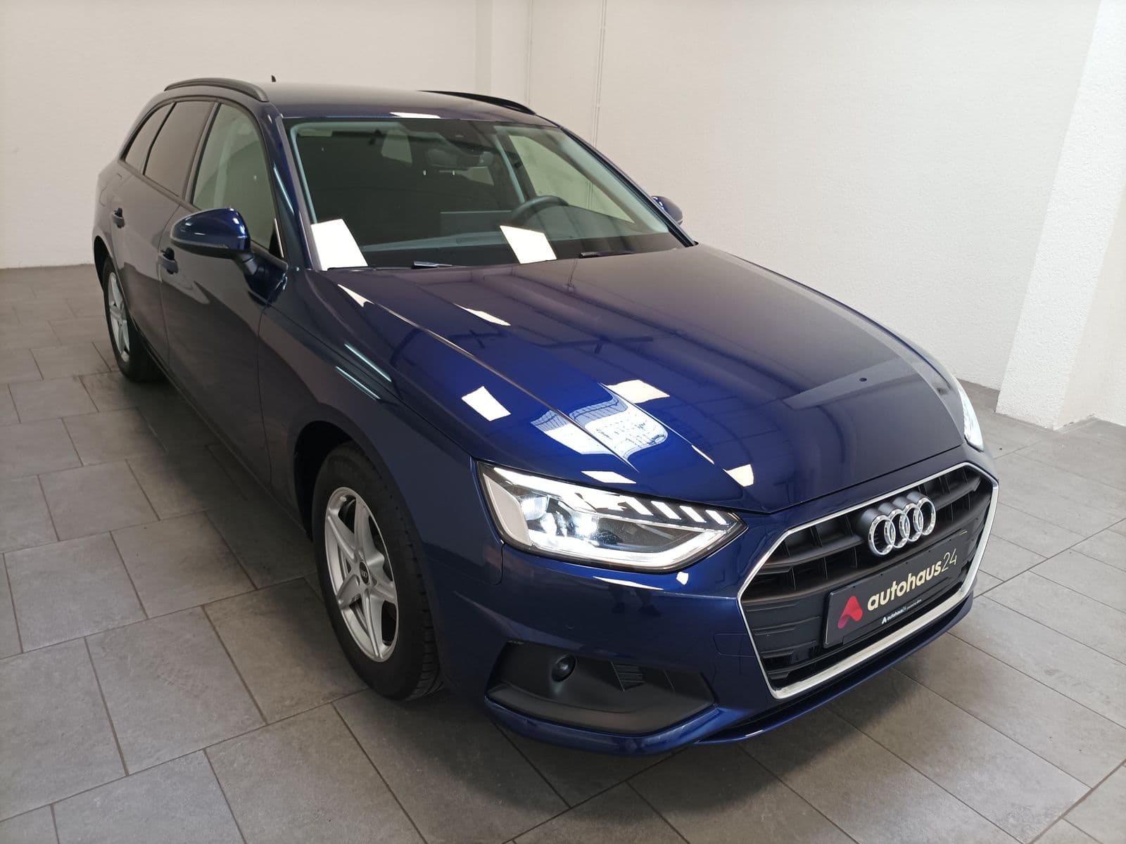 Audi A4 Kombi AUDI A4 35 TDI S tronic Avant Kombi #1