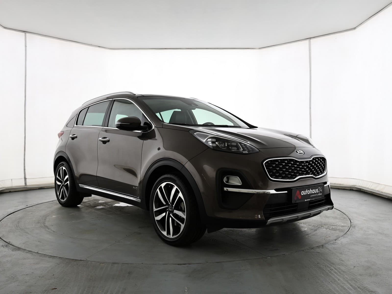 Kia Sportage SUV / Crossover / Geländewagen KIA Sportage 1.6 T-GDI DCT 4WD Platinum Edition Sports Utility Vehicle #1