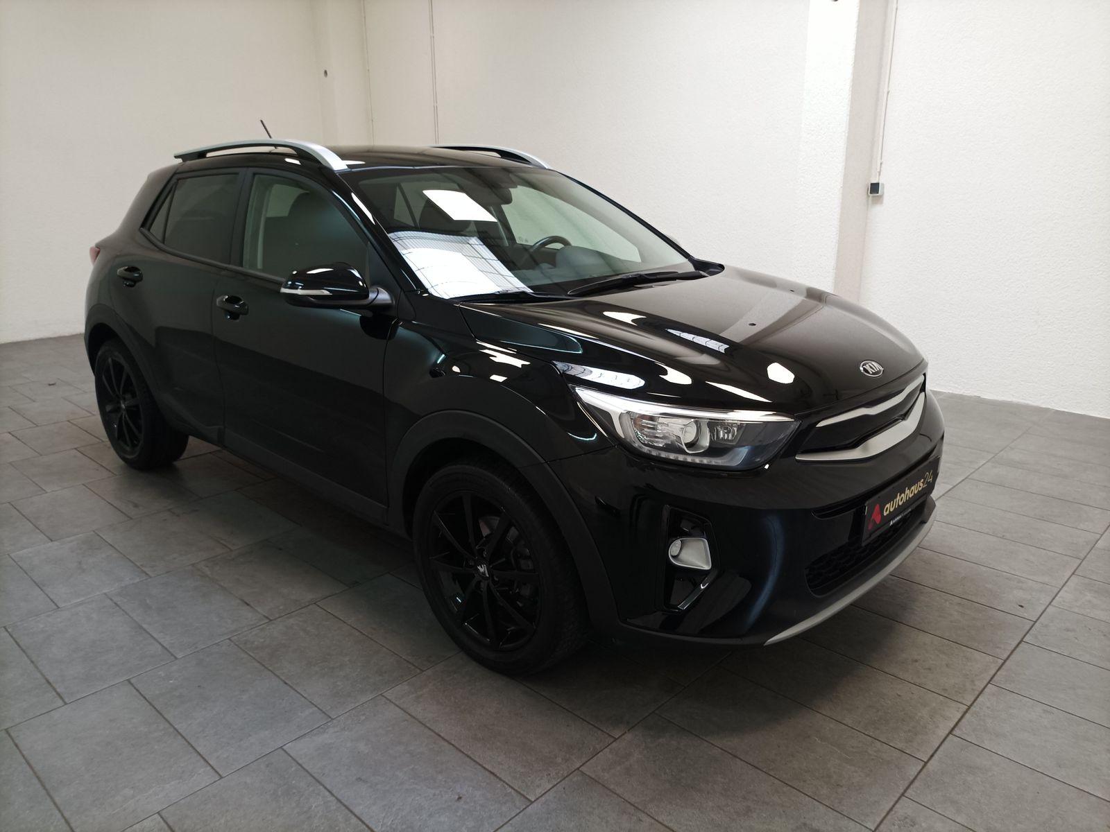 Kia Stonic SUV / Crossover / Geländewagen KIA Stonic 1.0 T-GDI 100 Vision Sports Utility Vehicle