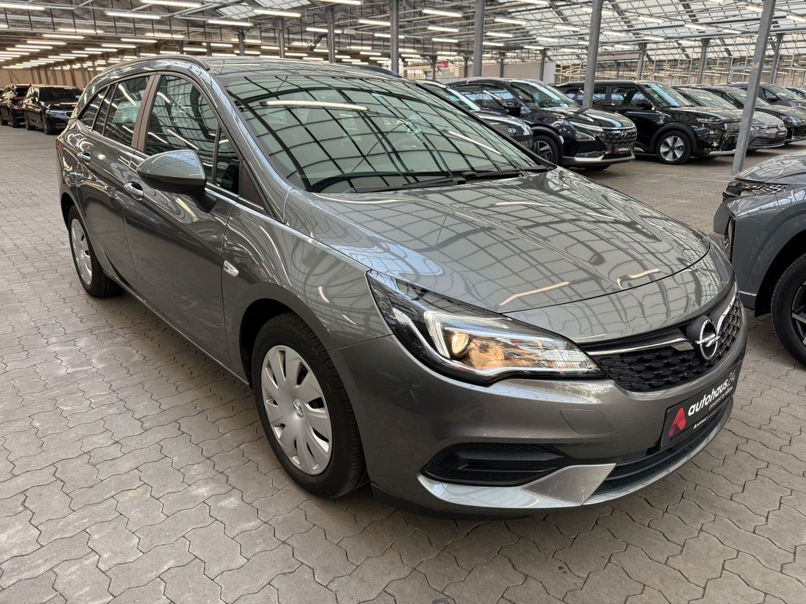 Opel Astra Kombi OPEL Astra ST 1.2 Direct Injection Turbo 81kW Kombi #1