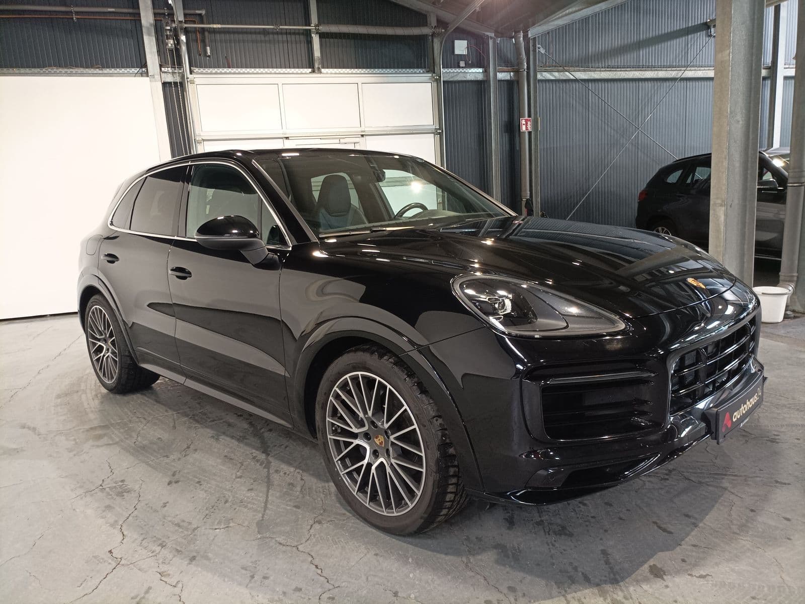 Porsche Cayenne SUV / Crossover / Geländewagen PORSCHE Cayenne 3.0 V6 Tiptronic Sports Utility Vehicle #1