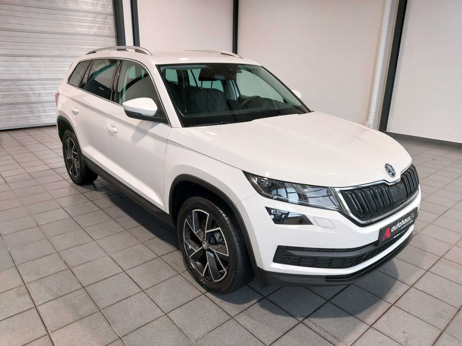 ŠKODA Kodiaq SUV / Crossover / Geländewagen SKODA Kodiaq 2.0 TDI SCR 147kW DSG 4x4 STYLE Sports Utility Vehicle #1