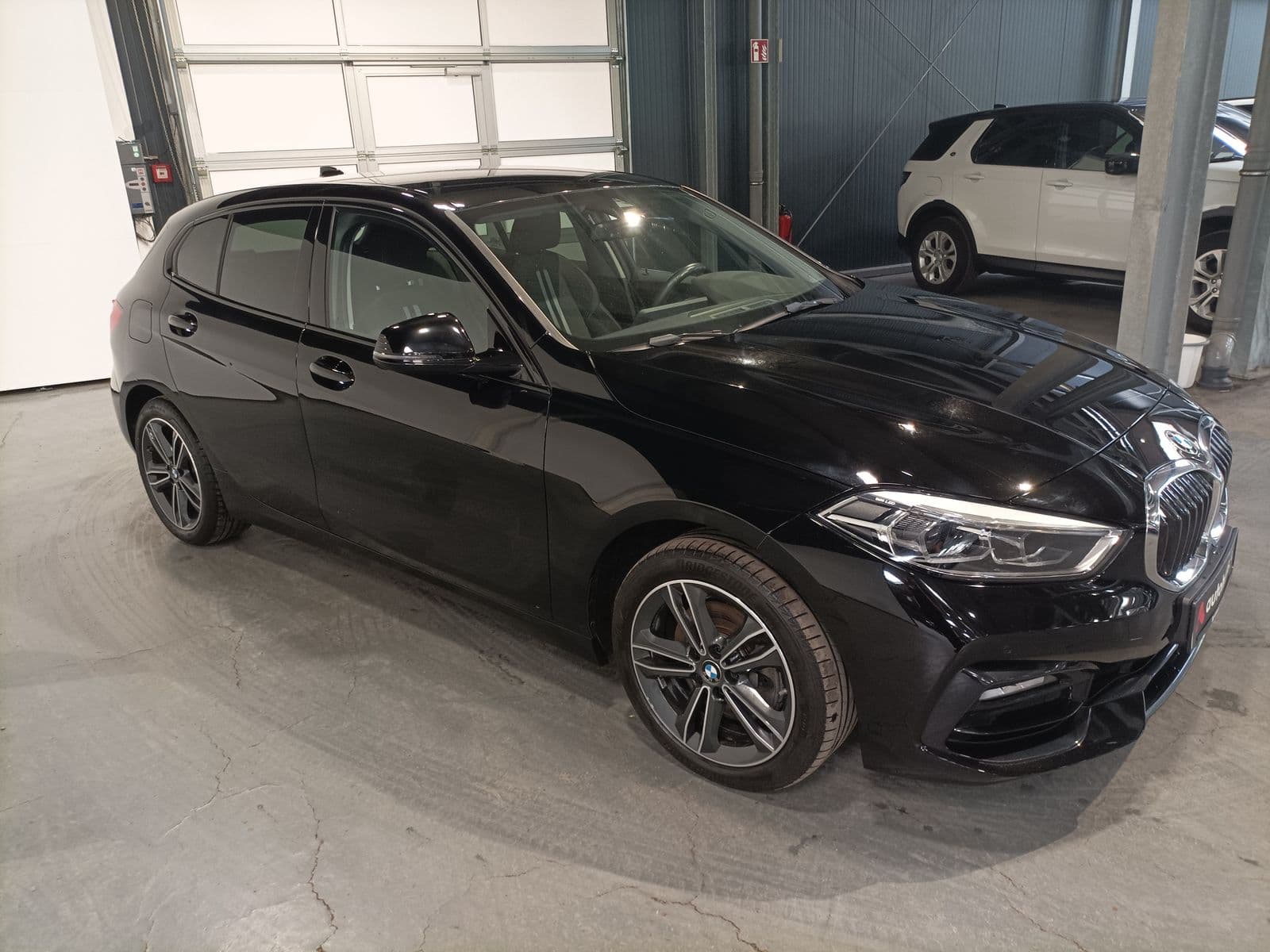 BMW 1er-Reihe Limousine BMW 1er-Reihe 118d Sport Line Schräghecklimousine #1