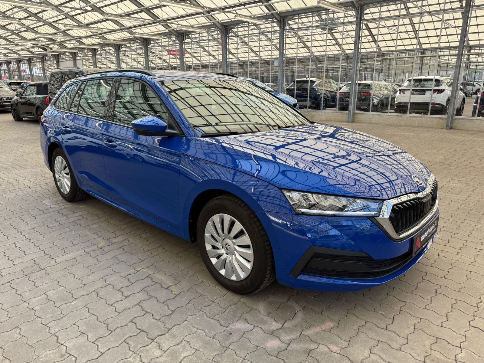 ŠKODA Octavia Kombi SKODA Octavia 1.0 TSI ACTIVE COMBI Kombi #1