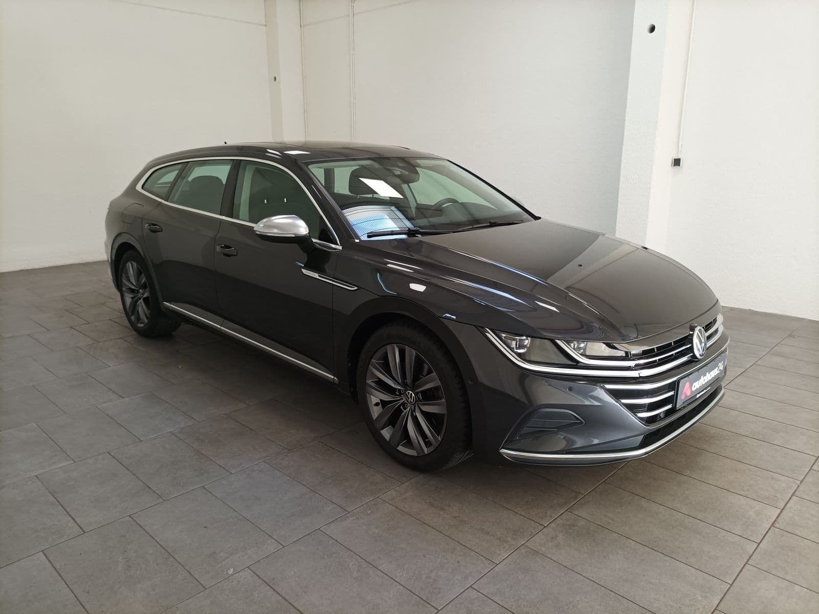 Volkswagen Arteon Kombi VOLKSWAGEN Arteon 2.0 TDI SCR 147kW DSG 4MOT. Elegance S.B Kombi #1