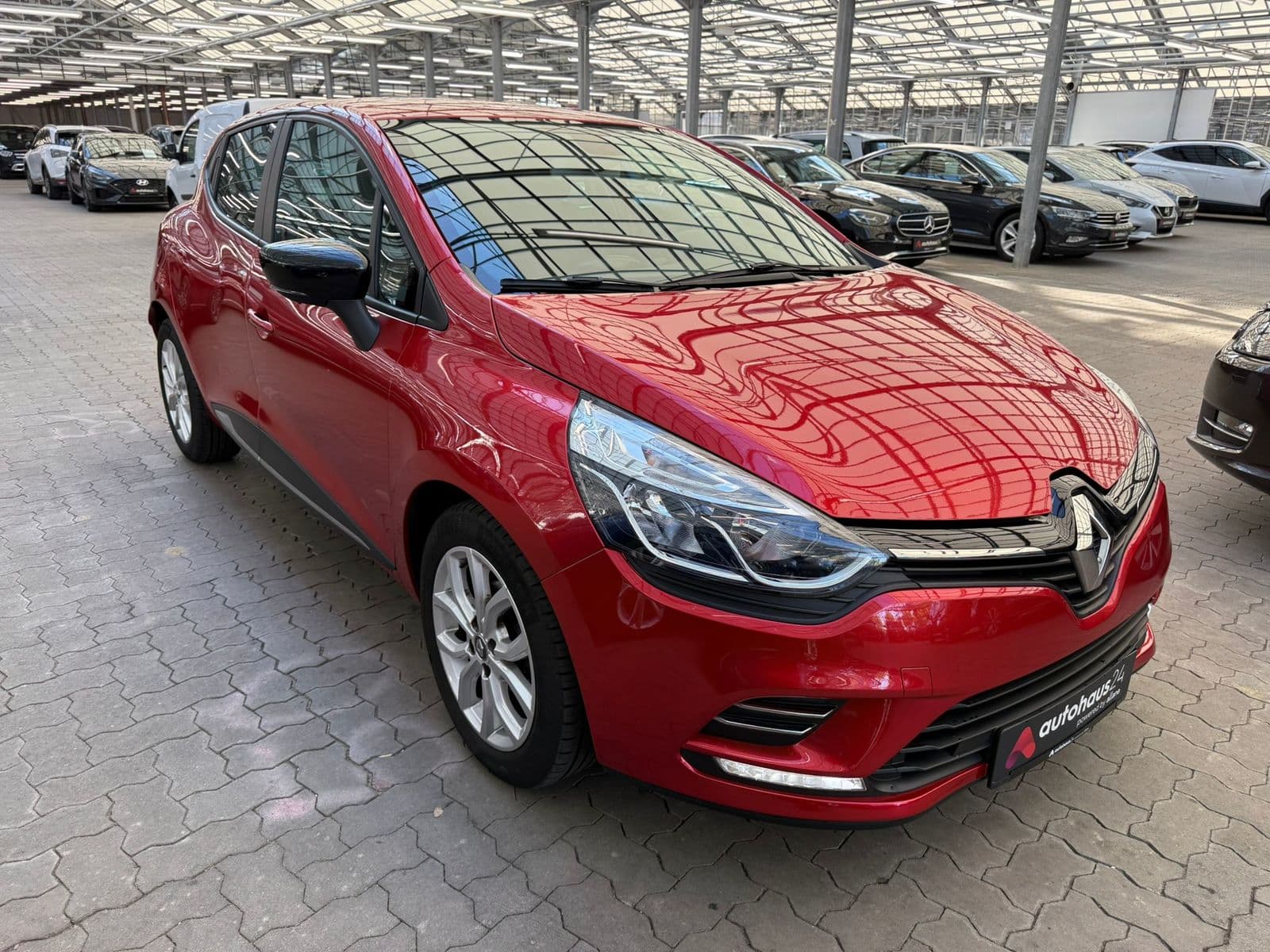 Renault Clio Limousine RENAULT Clio TCe 90 Collection Schräghecklimousine #1