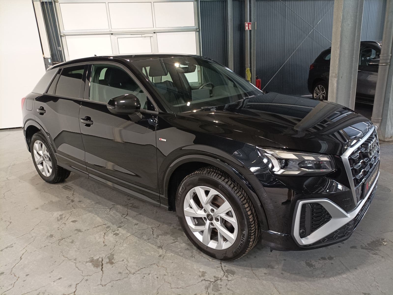 Audi Q2 SUV / Crossover / Geländewagen AUDI Q2 35 TFSI S tronic S line Sports Utility Vehicle #1