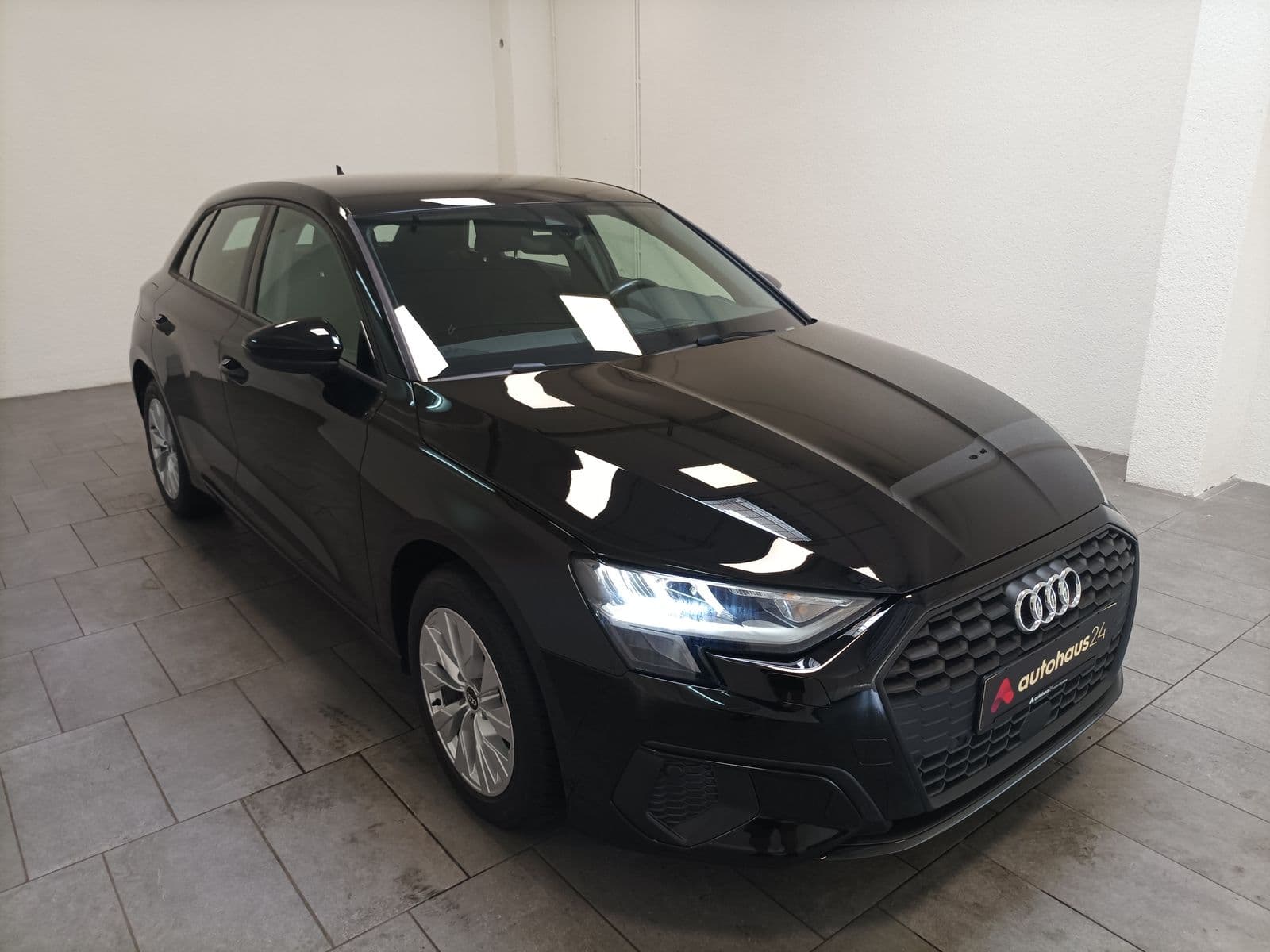 Audi A3 Limousine AUDI A3 40 TFSI e S tronic Sportback Sportback #1
