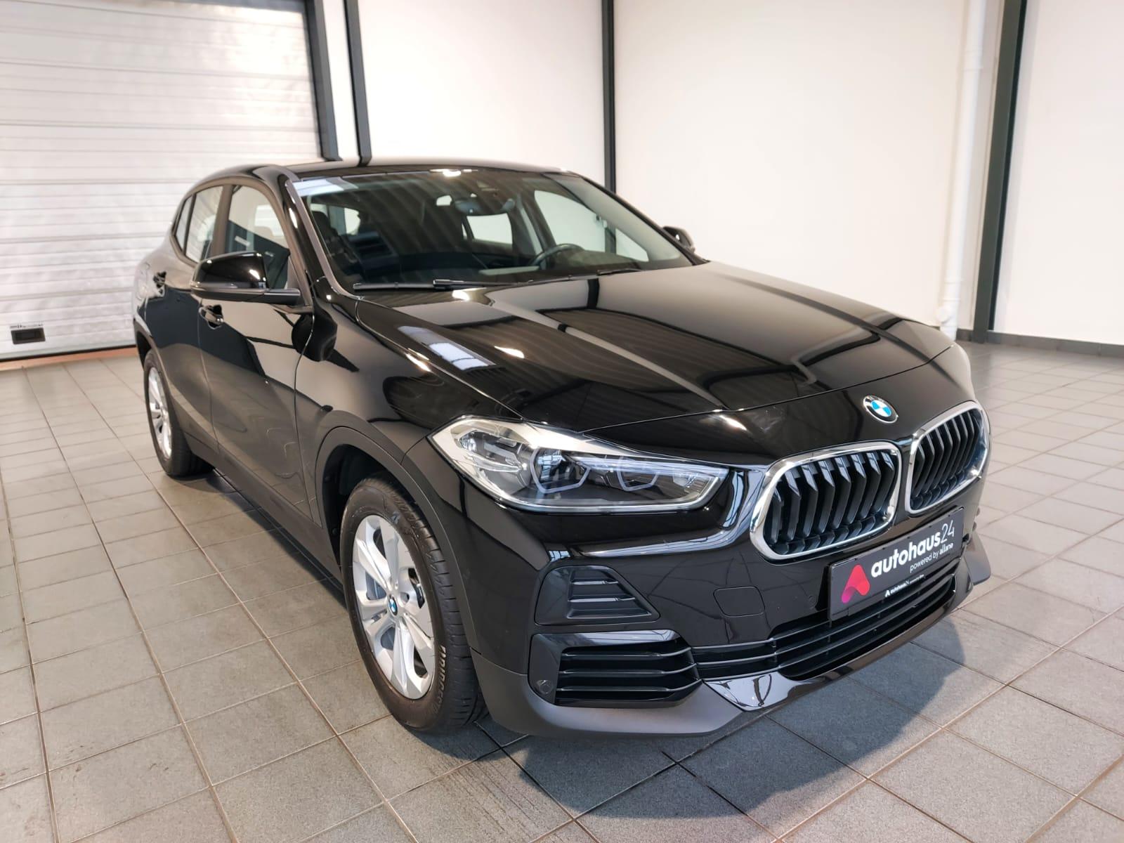 BMW X2 SUV / Crossover / Geländewagen BMW X2 xDrive25e Advantage Steptronic Sports Utility Vehicle