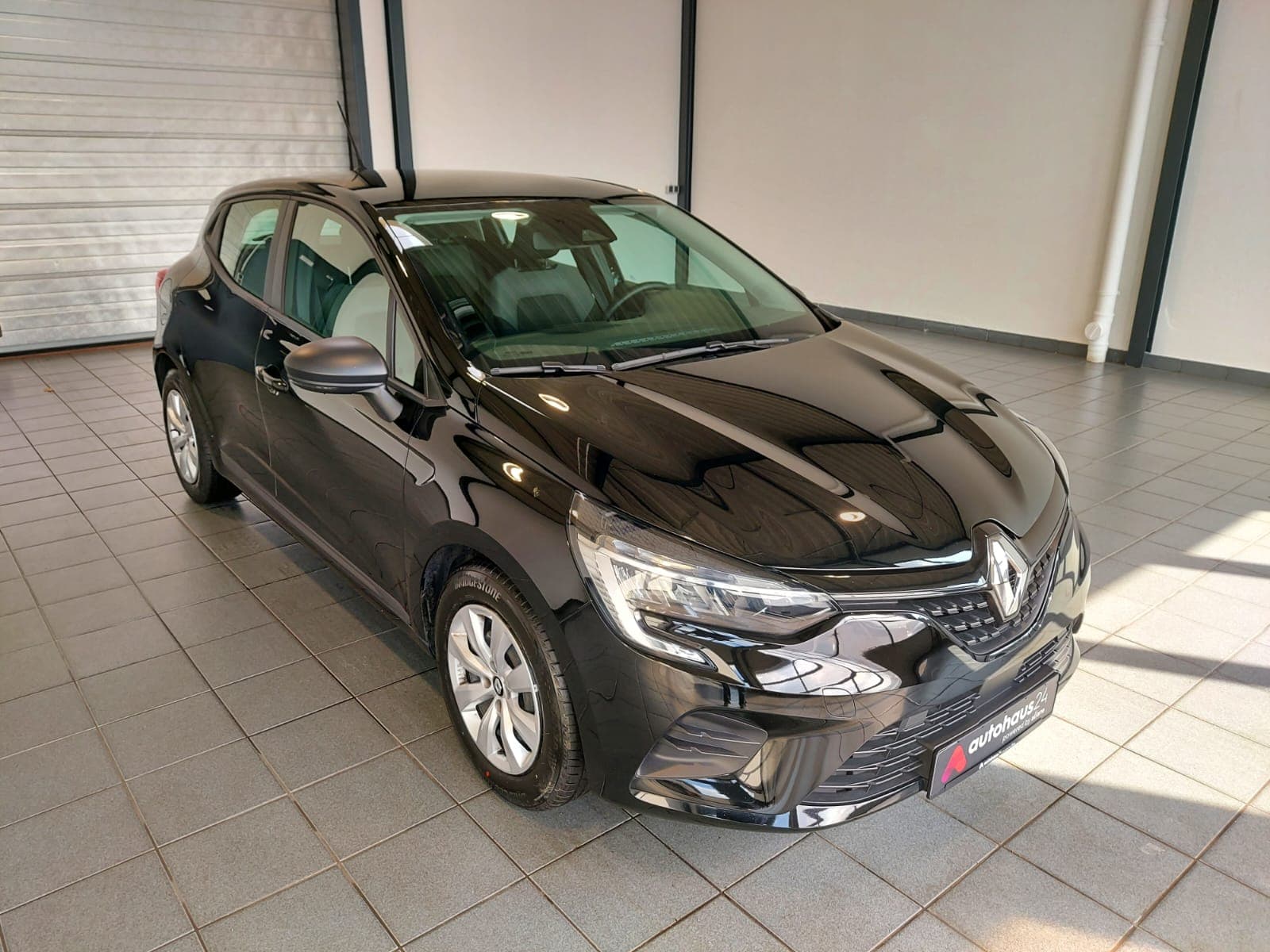 Renault Clio Schräghecklimousine RENAULT Clio SCe 65 Life Schräghecklimousine #1