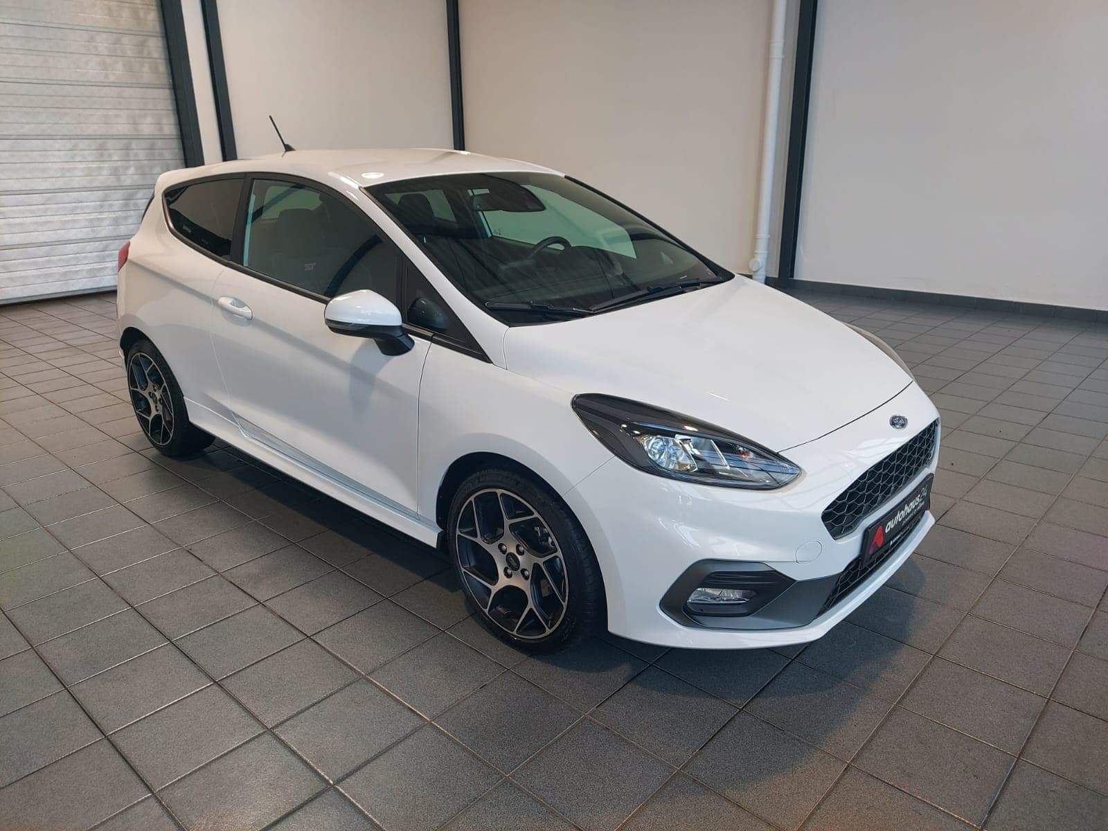 Ford Fiesta Limousine FORD Fiesta 1,5 EcoBoost ST mit Styling-Paket Schräghecklimousine #1